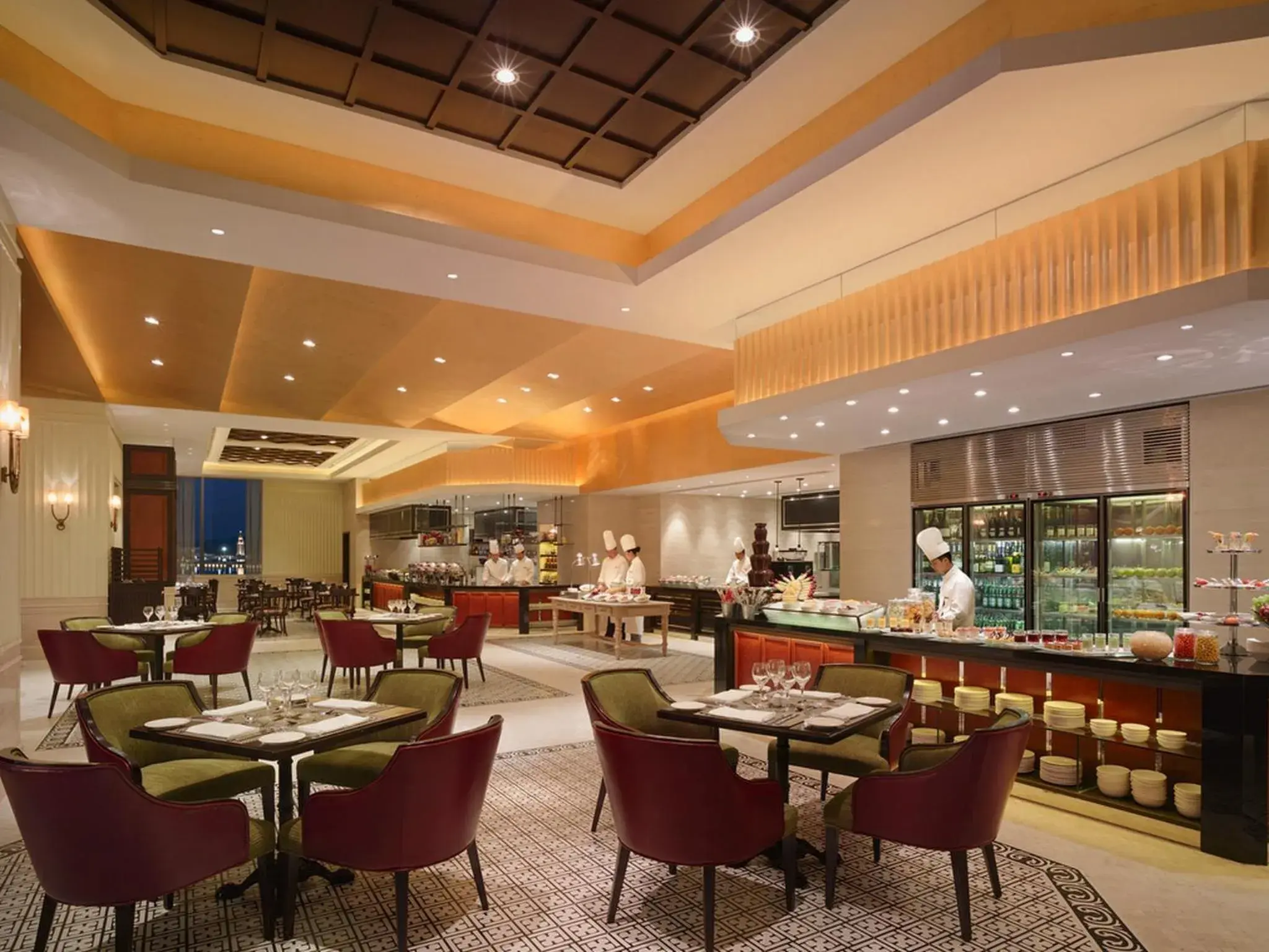 Restaurant/places to eat in Shangri-La Manzhouli Restaurant/places to eat in Shangri-La Manzhouli