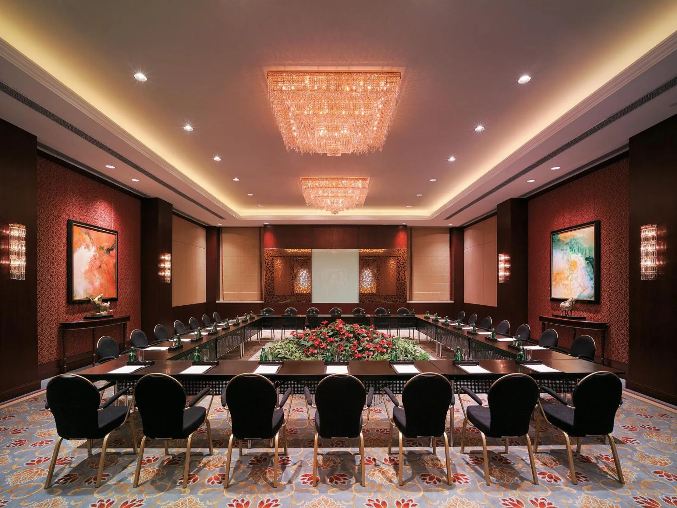 Business facilities in Shangri-La Manzhouli