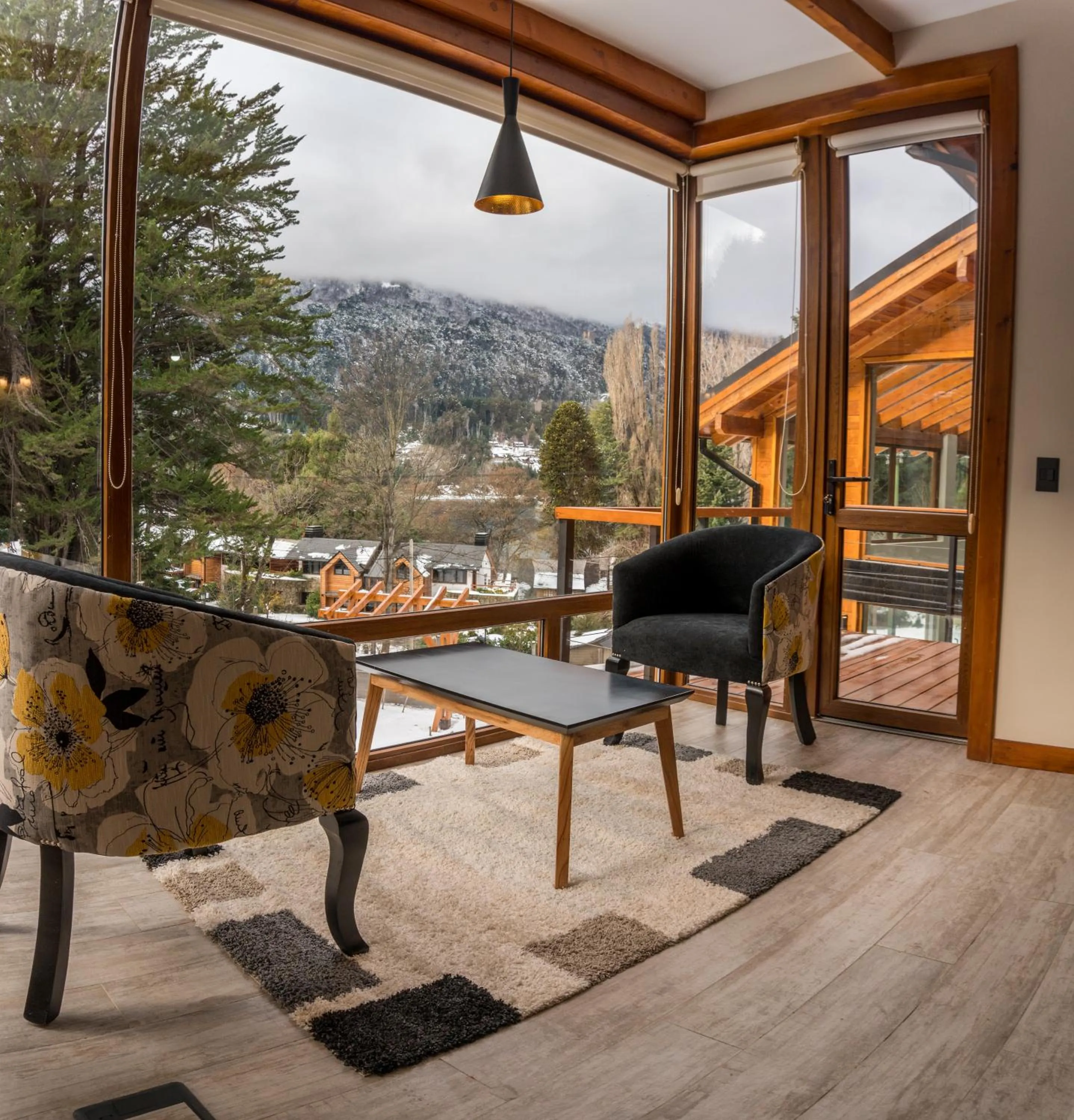 Mountain view in Origen de la Bahia