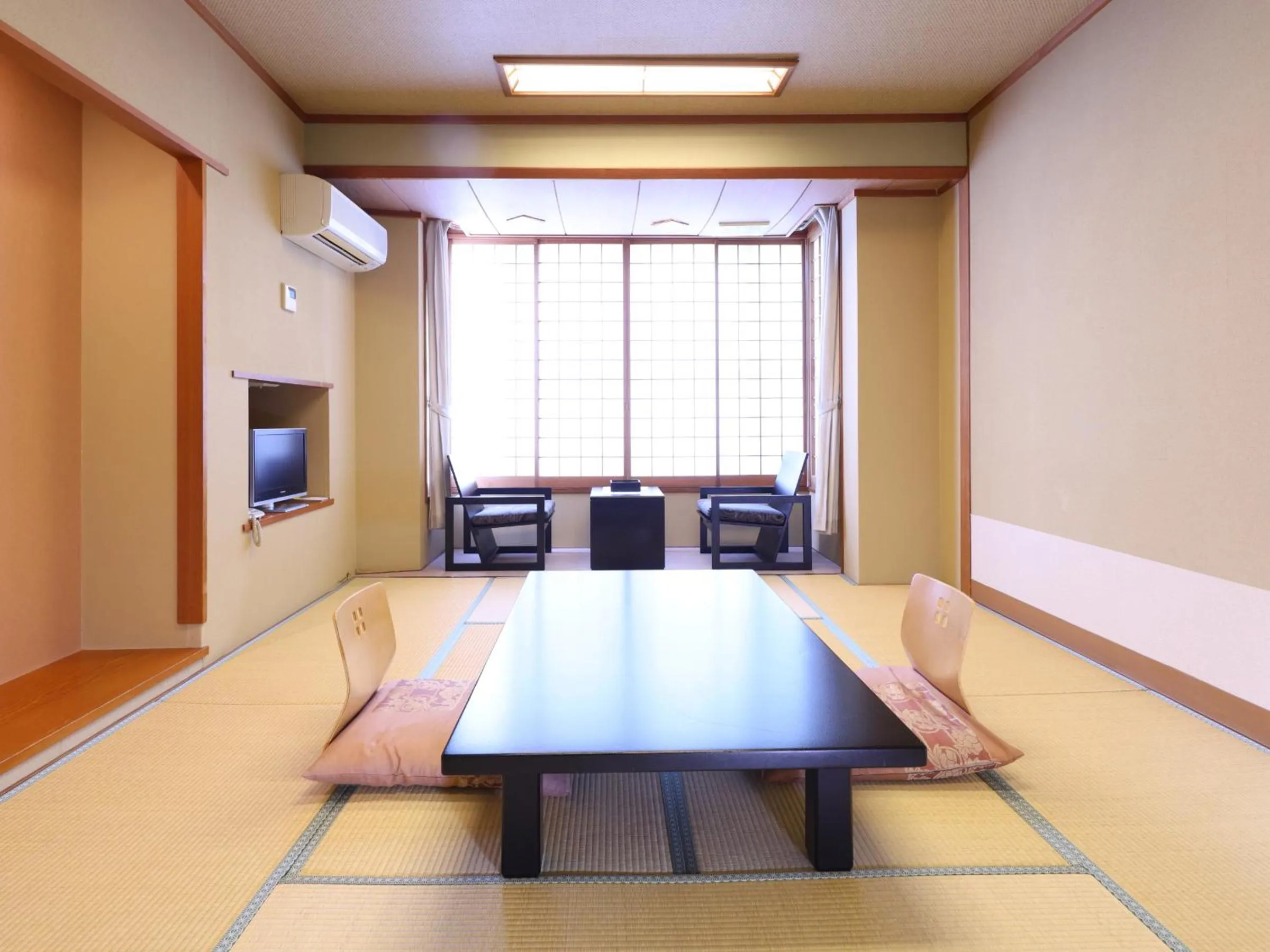 air conditioner in Hotel Hatta