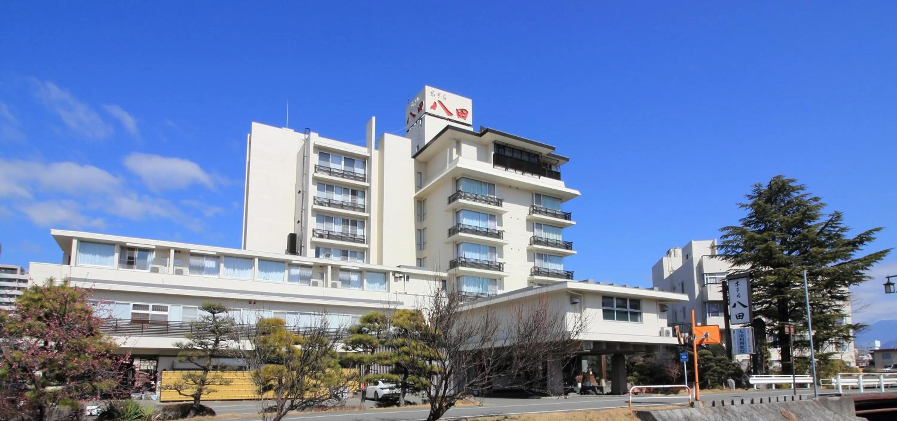 Property building in Hotel Hatta