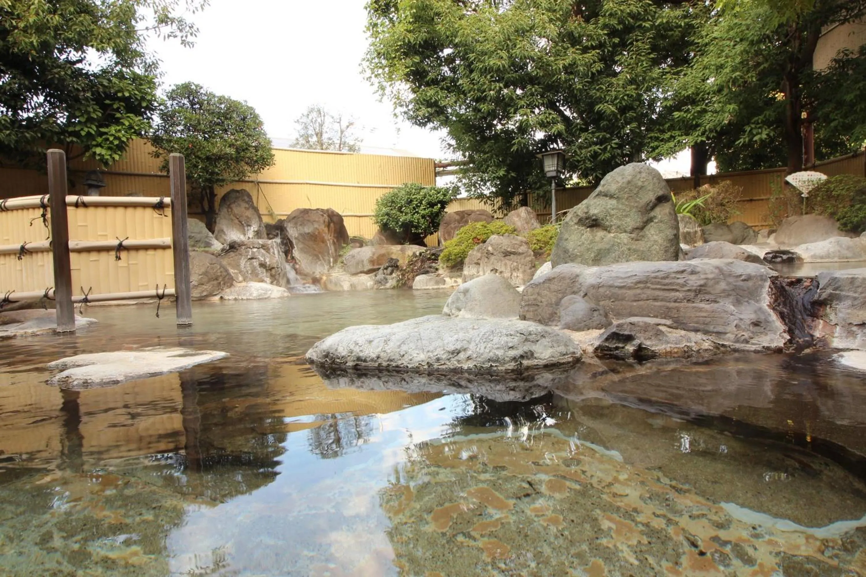 Open Air Bath in Hotel Hatta