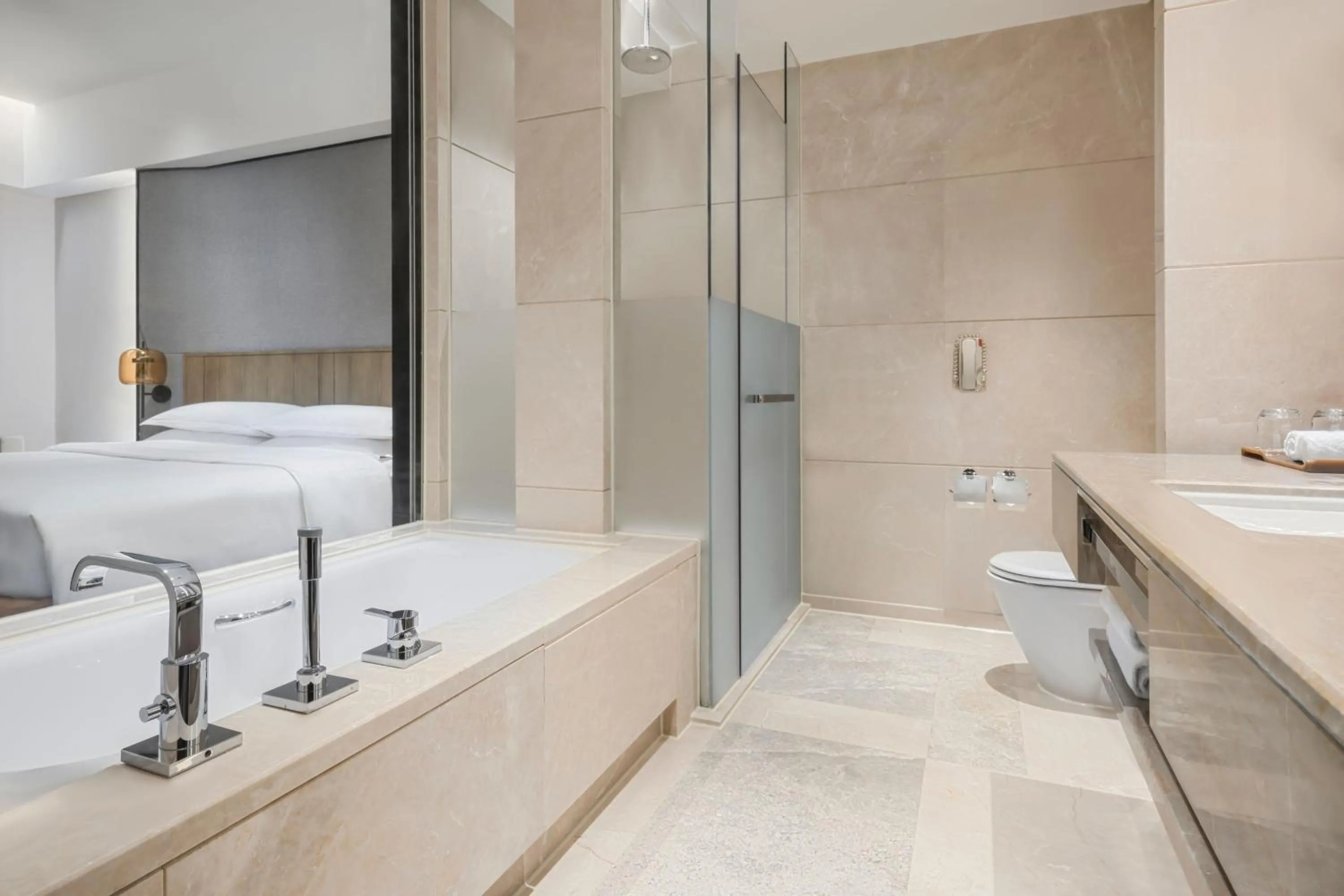 Bathroom in Sheraton Guangzhou Hotel