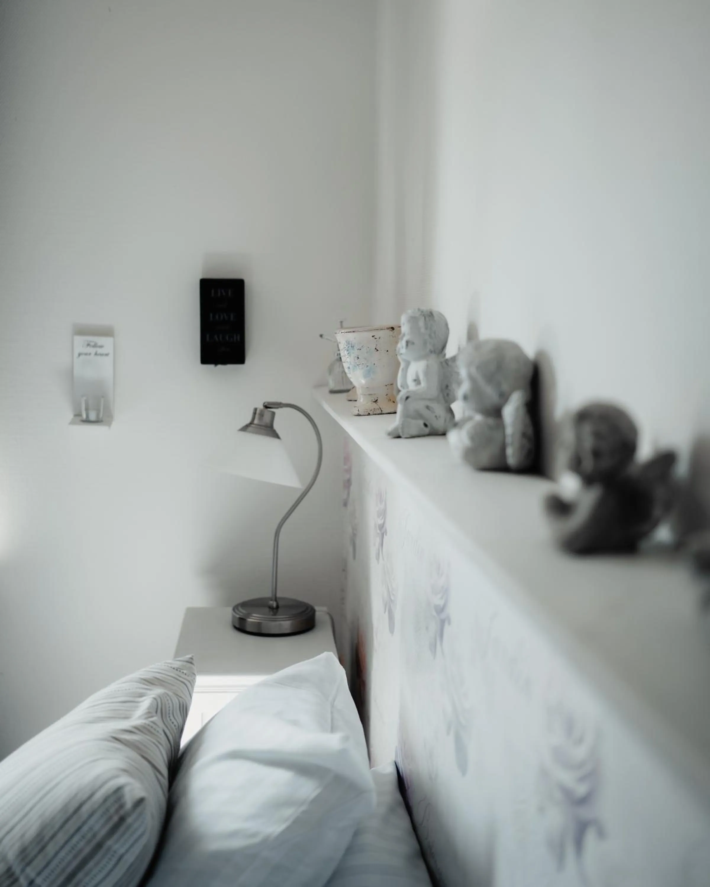 Bed in STF Korrö Gårdshotell