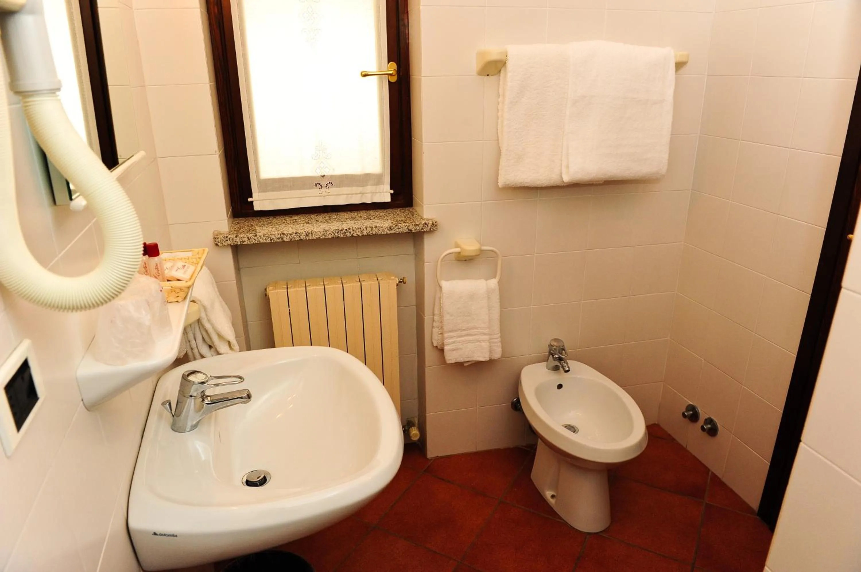 Toilet in Il Carrettino Country Hotel