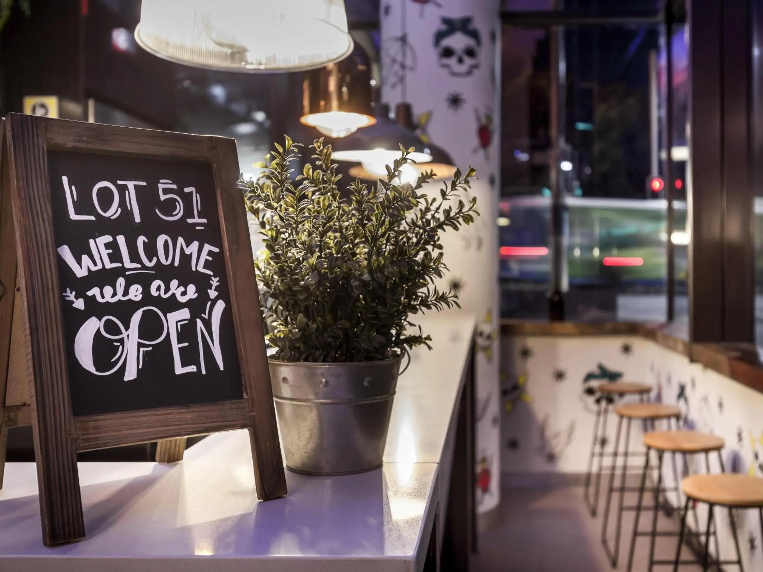 Lounge or bar in ibis Sydney Barangaroo Lounge or bar in ibis Sydney Barangaroo