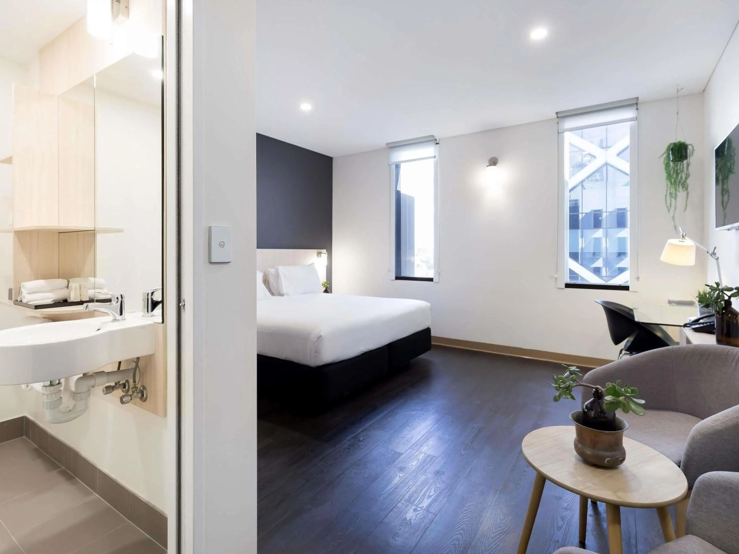Bedroom, Bed in ibis Sydney Barangaroo