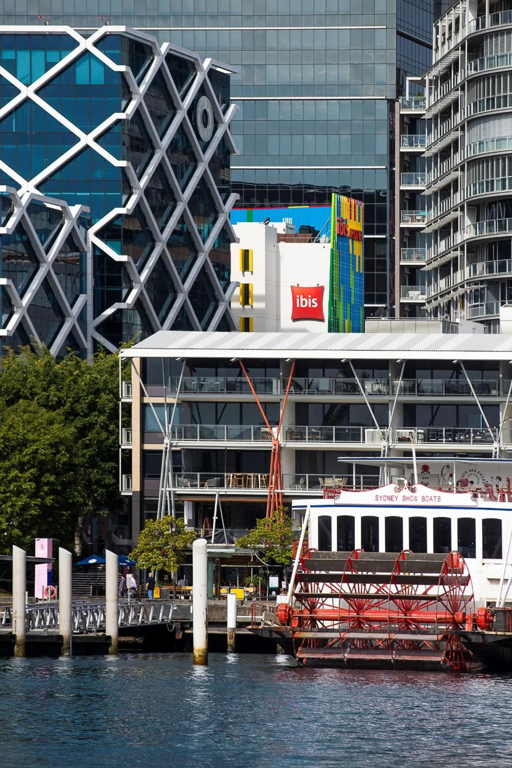 Property building in ibis Sydney Barangaroo