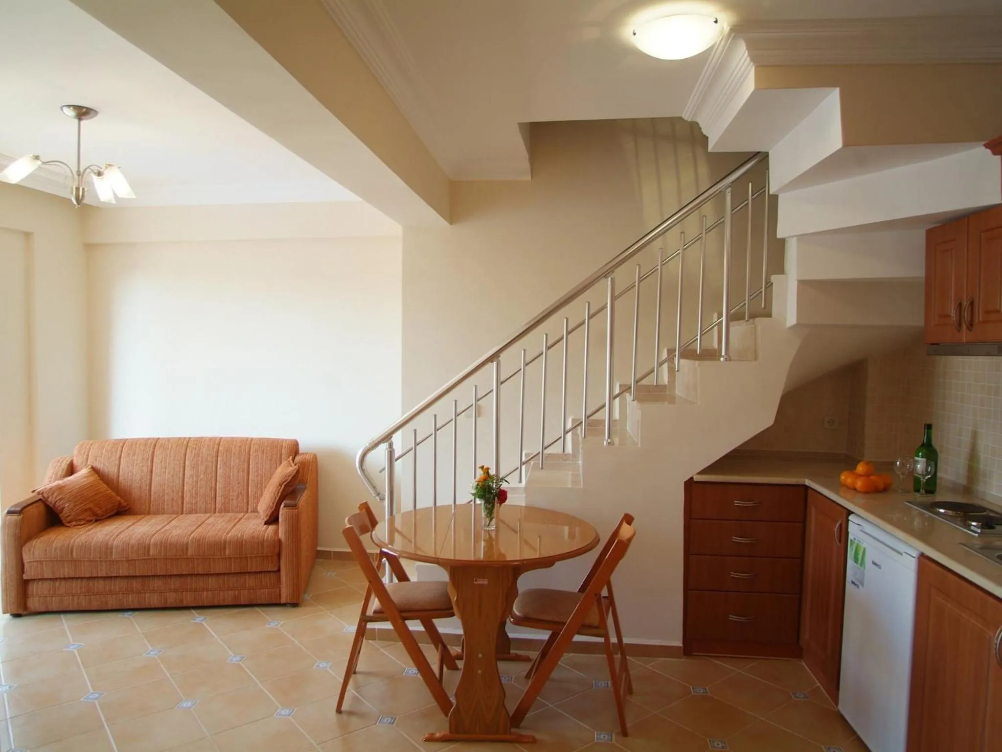 Living room in Sea Breeze Hotel and Apartments