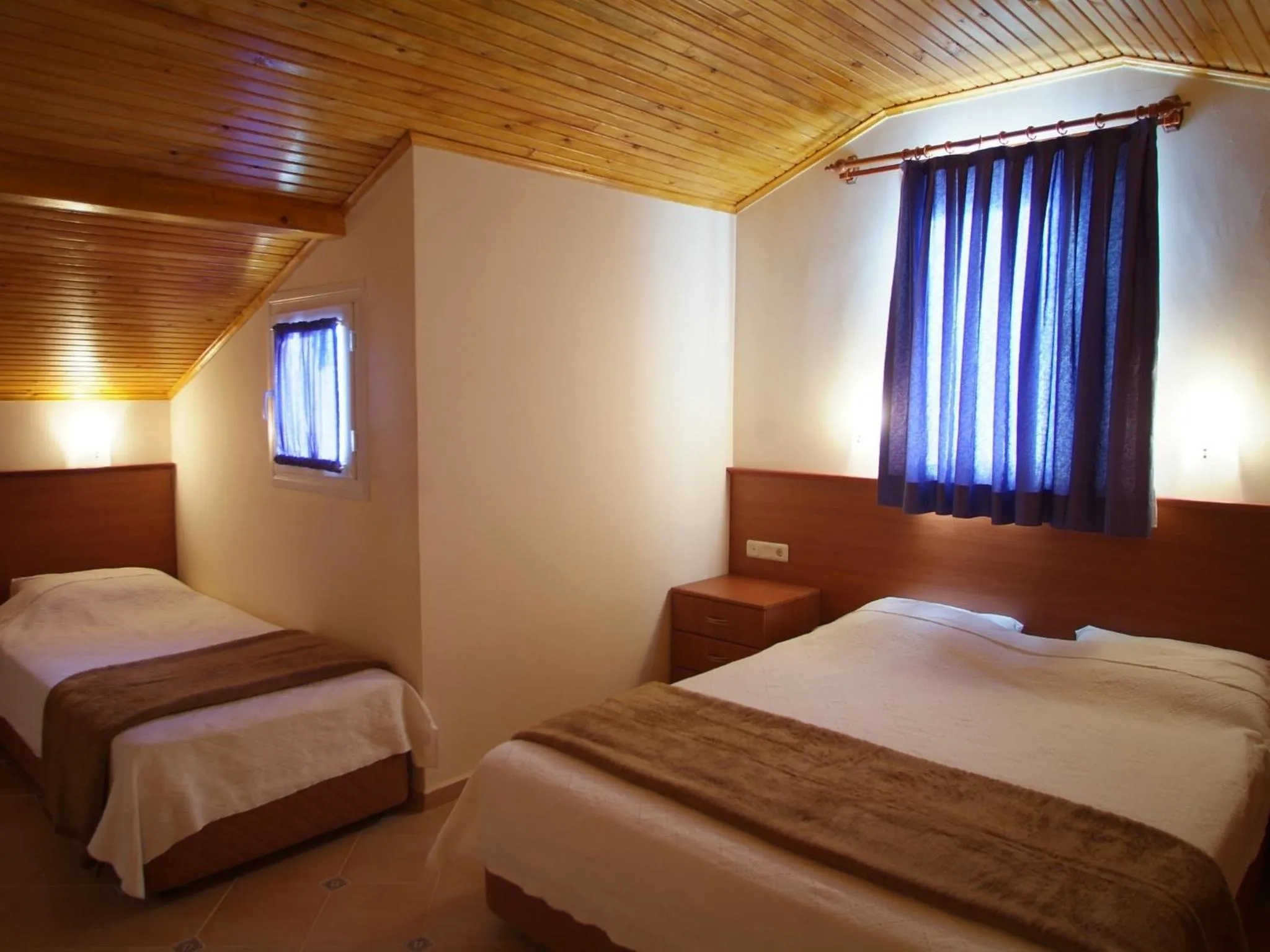 Photo of the whole room, Bed in Sea Breeze Hotel and Apartments