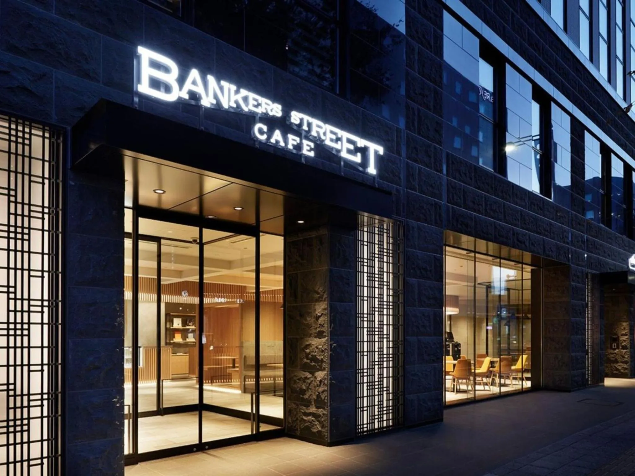 Property building in the square hotel KANAZAWA