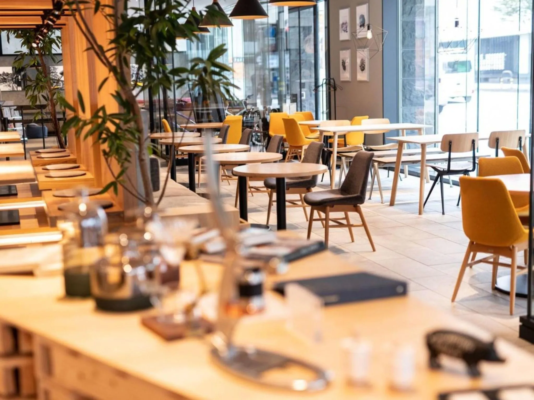 Restaurant/places to eat in the square hotel KANAZAWA