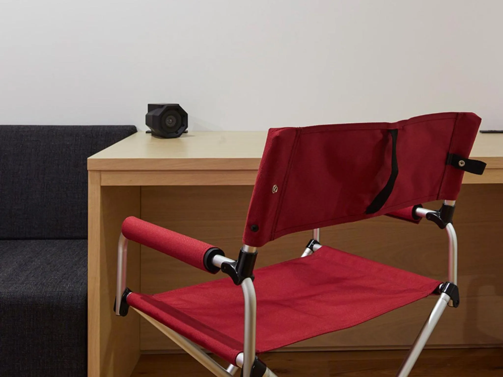 Seating area in the square hotel KANAZAWA