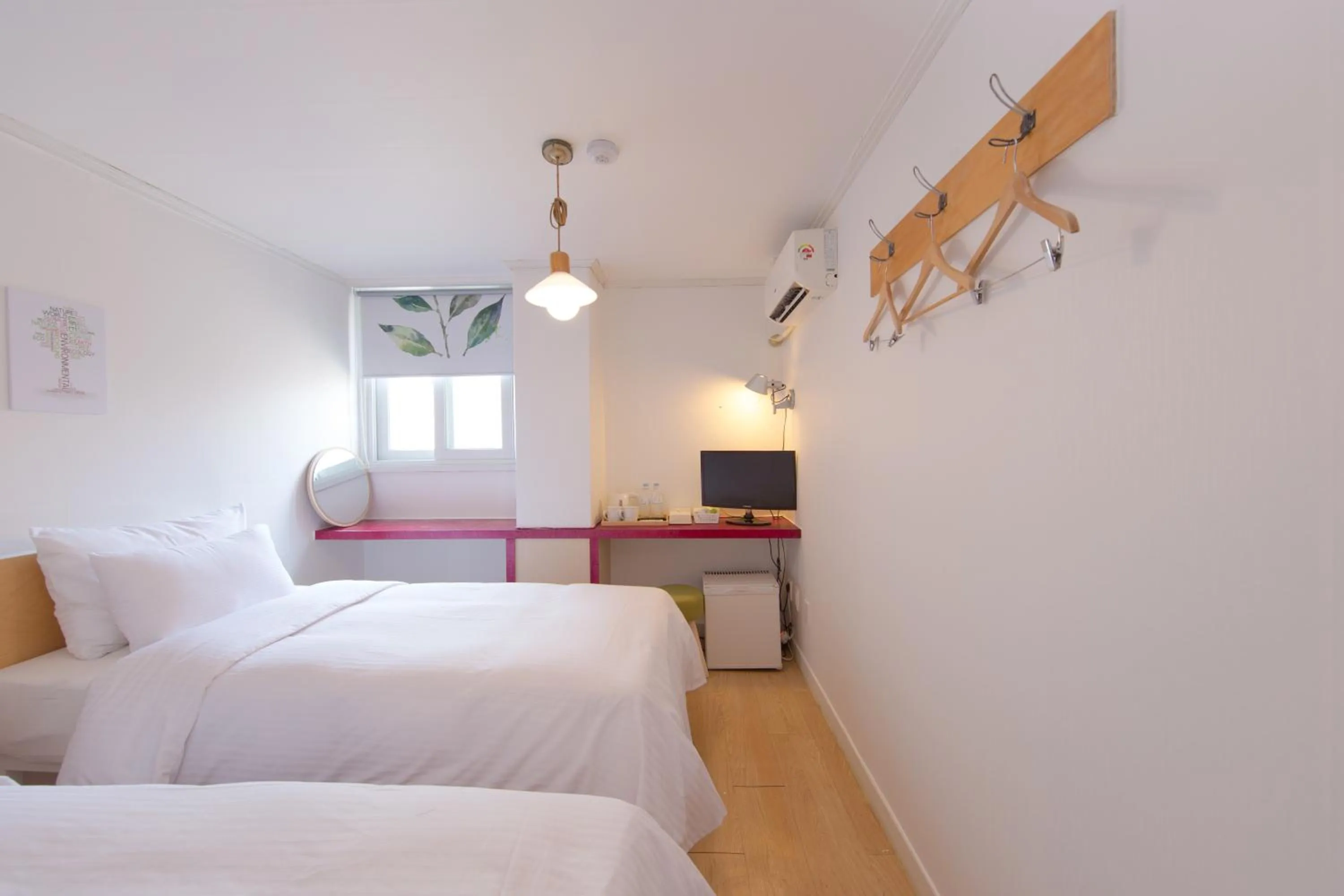 Bed in Travel Monster