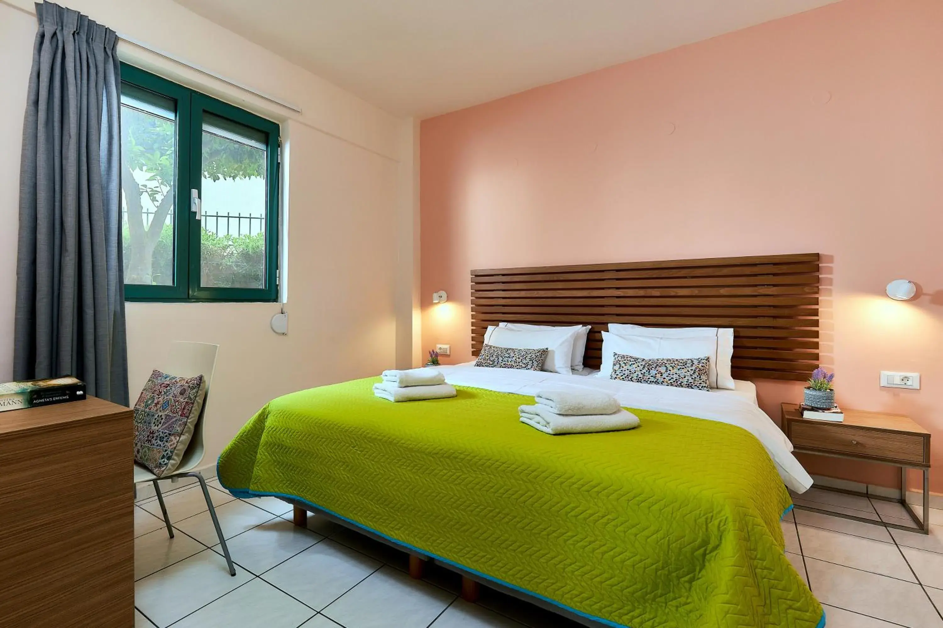 Bed in Bella Vista Hotel "by Checkin" Bed in Bella Vista Hotel "by Checkin"