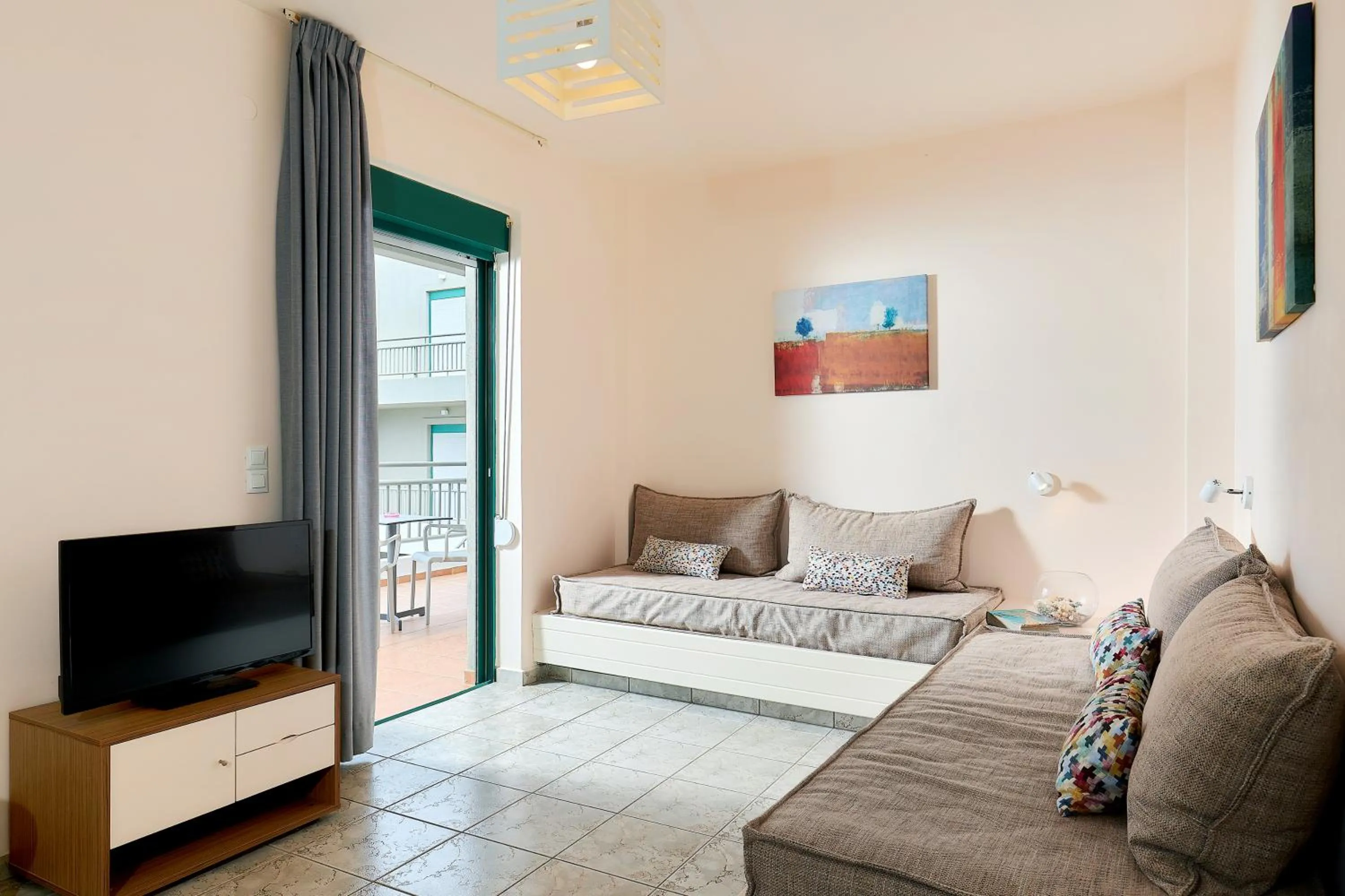 Living room, Bed in Bella Vista Hotel "by Checkin"