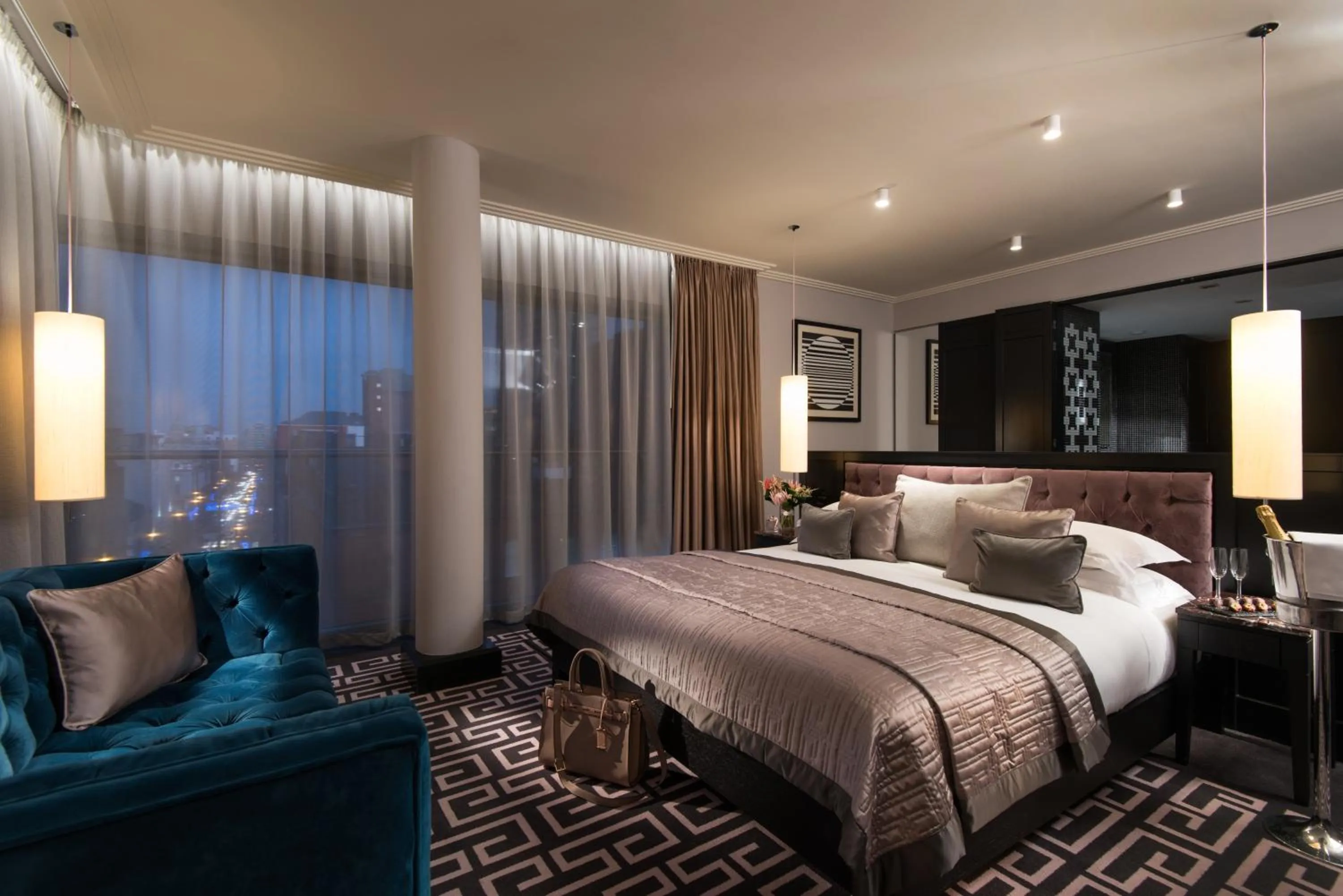 Bedroom, Bed in The Fitzwilliam Hotel Belfast