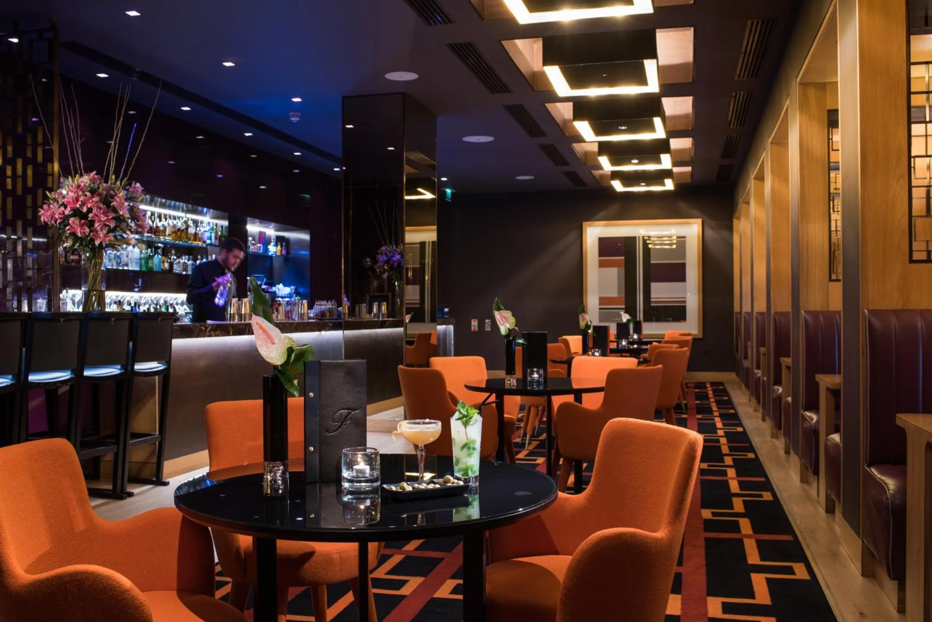 Lounge or bar in The Fitzwilliam Hotel Belfast
