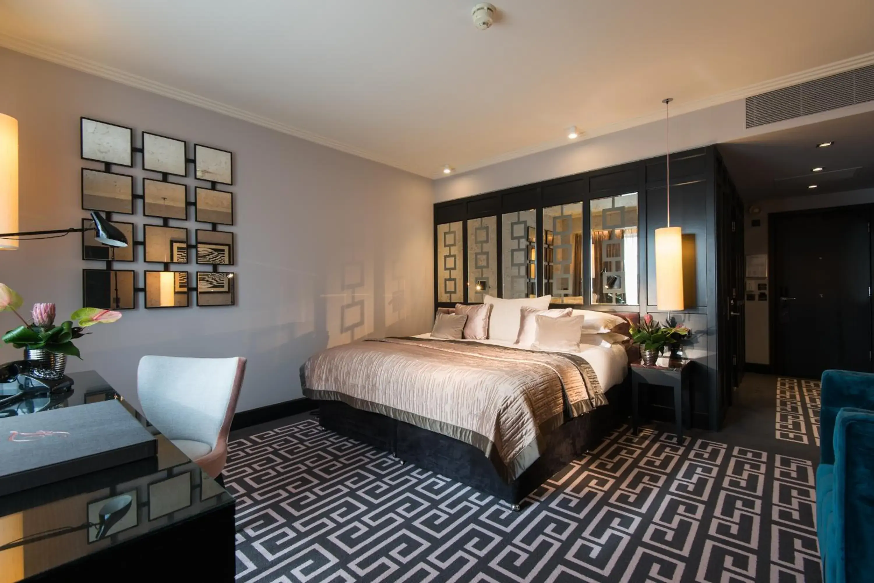 Bedroom, Bed in The Fitzwilliam Hotel Belfast Bedroom, Bed in The Fitzwilliam Hotel Belfast