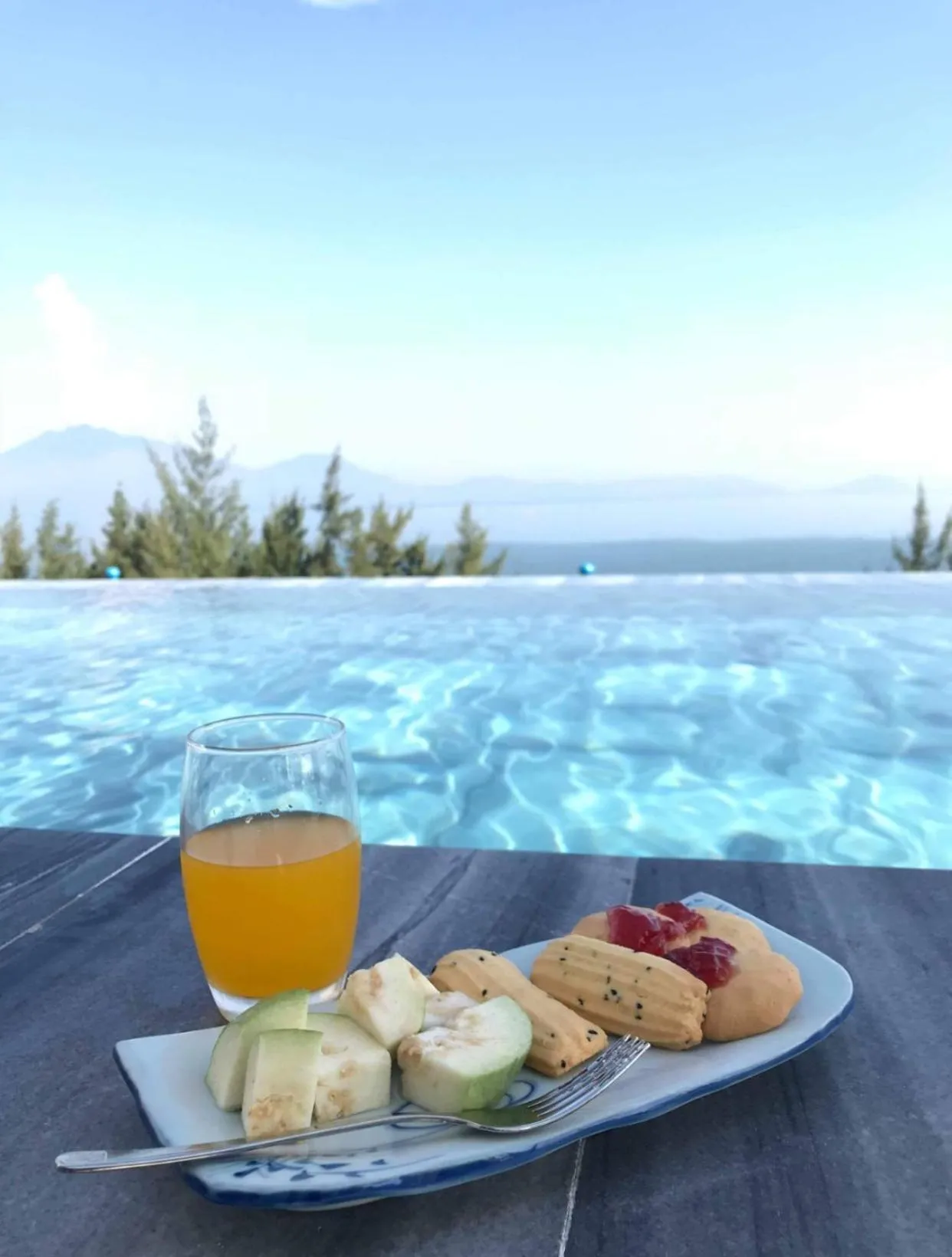 Swimming pool in Santori Hotel Da Nang Bay