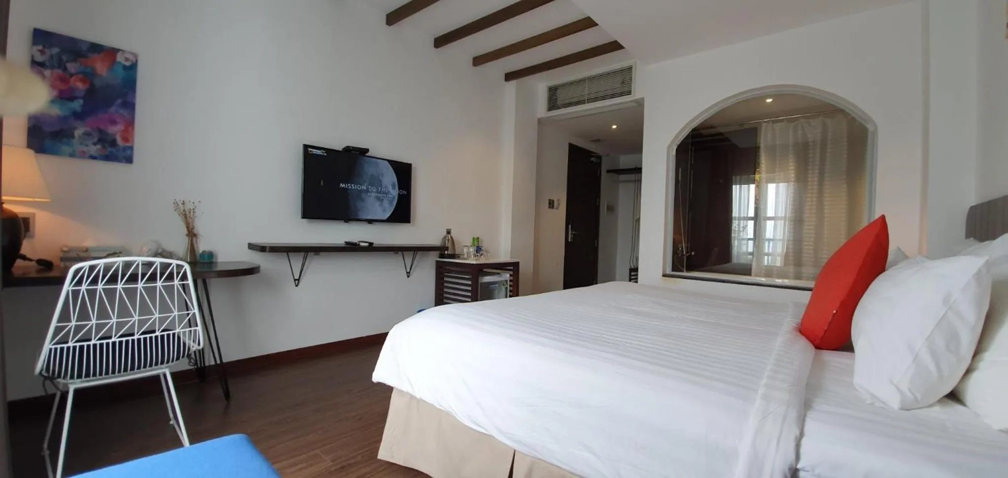 TV and multimedia, Bed in Santori Hotel Da Nang Bay