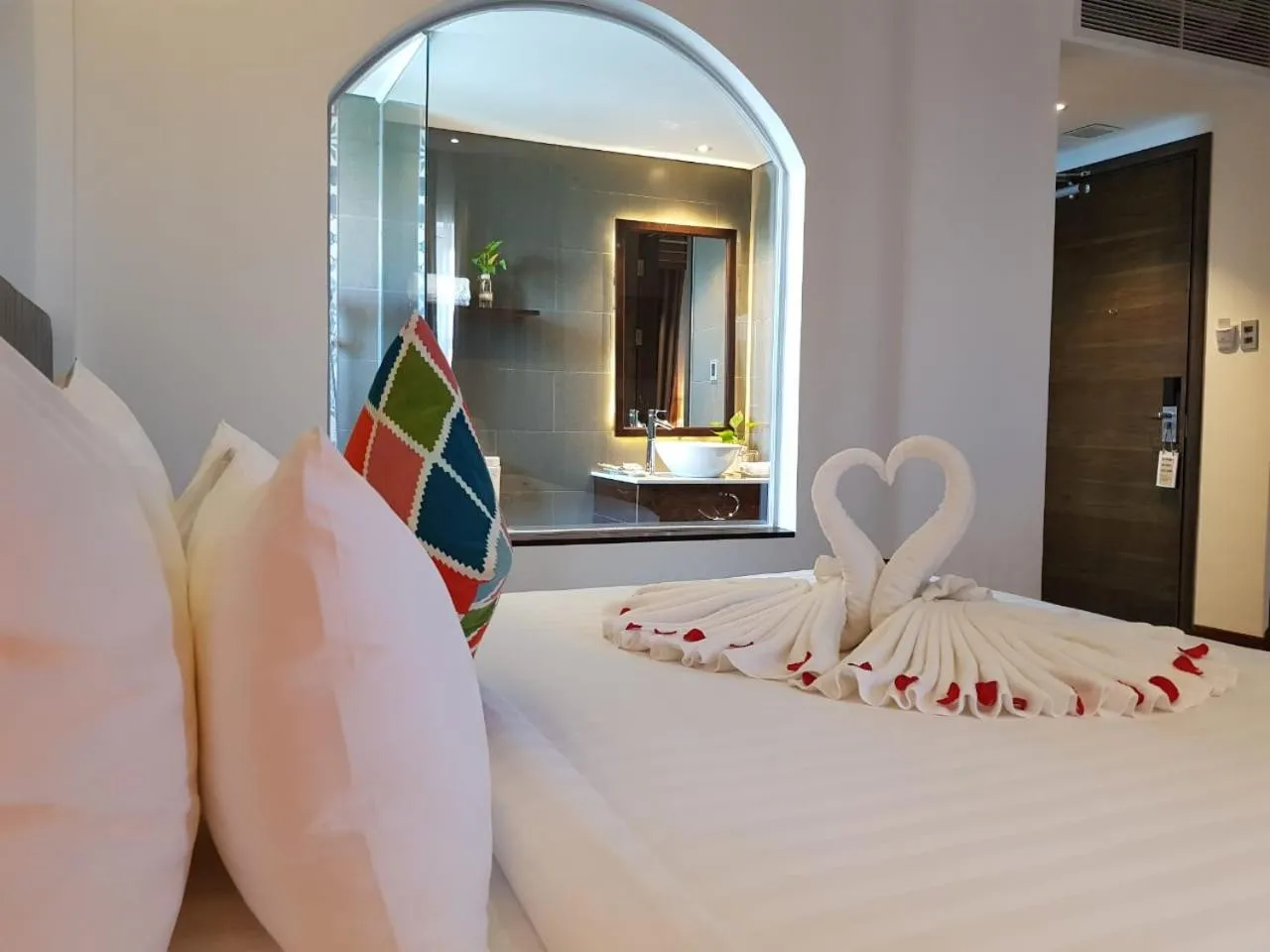 Photo of the whole room, Bed in Santori Hotel Da Nang Bay