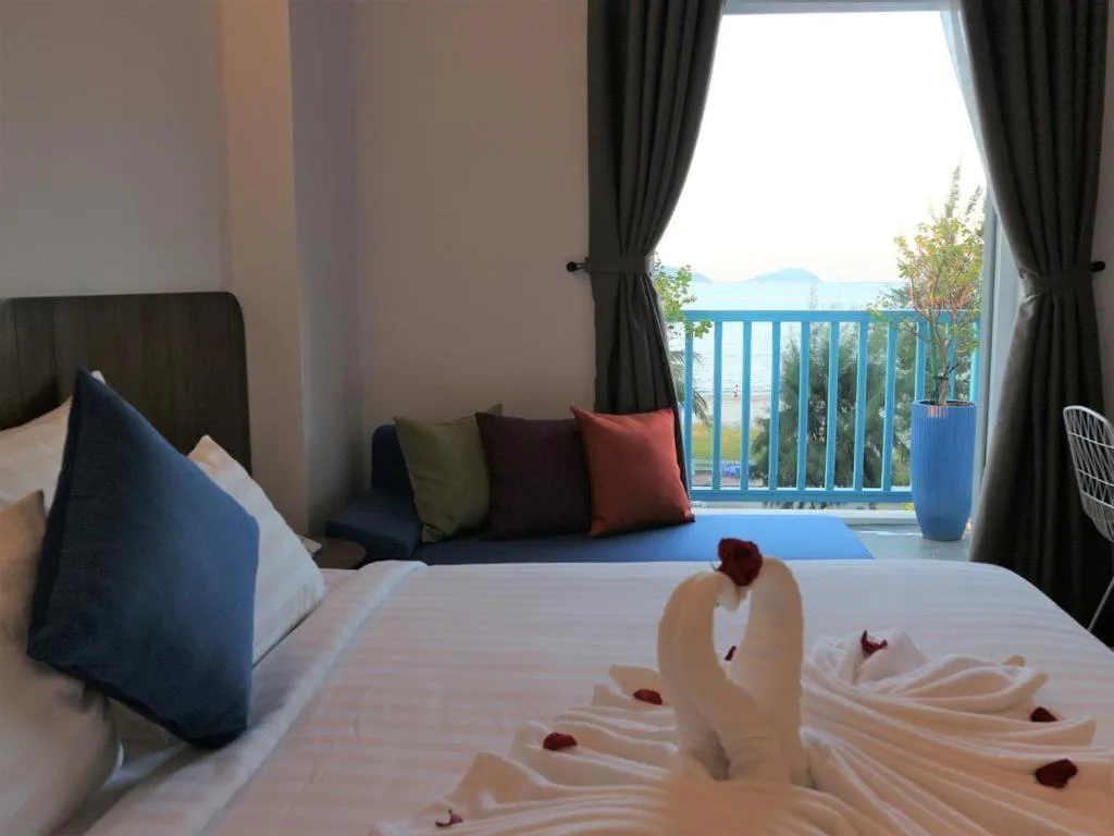 Bedroom, Bed in Santori Hotel Da Nang Bay