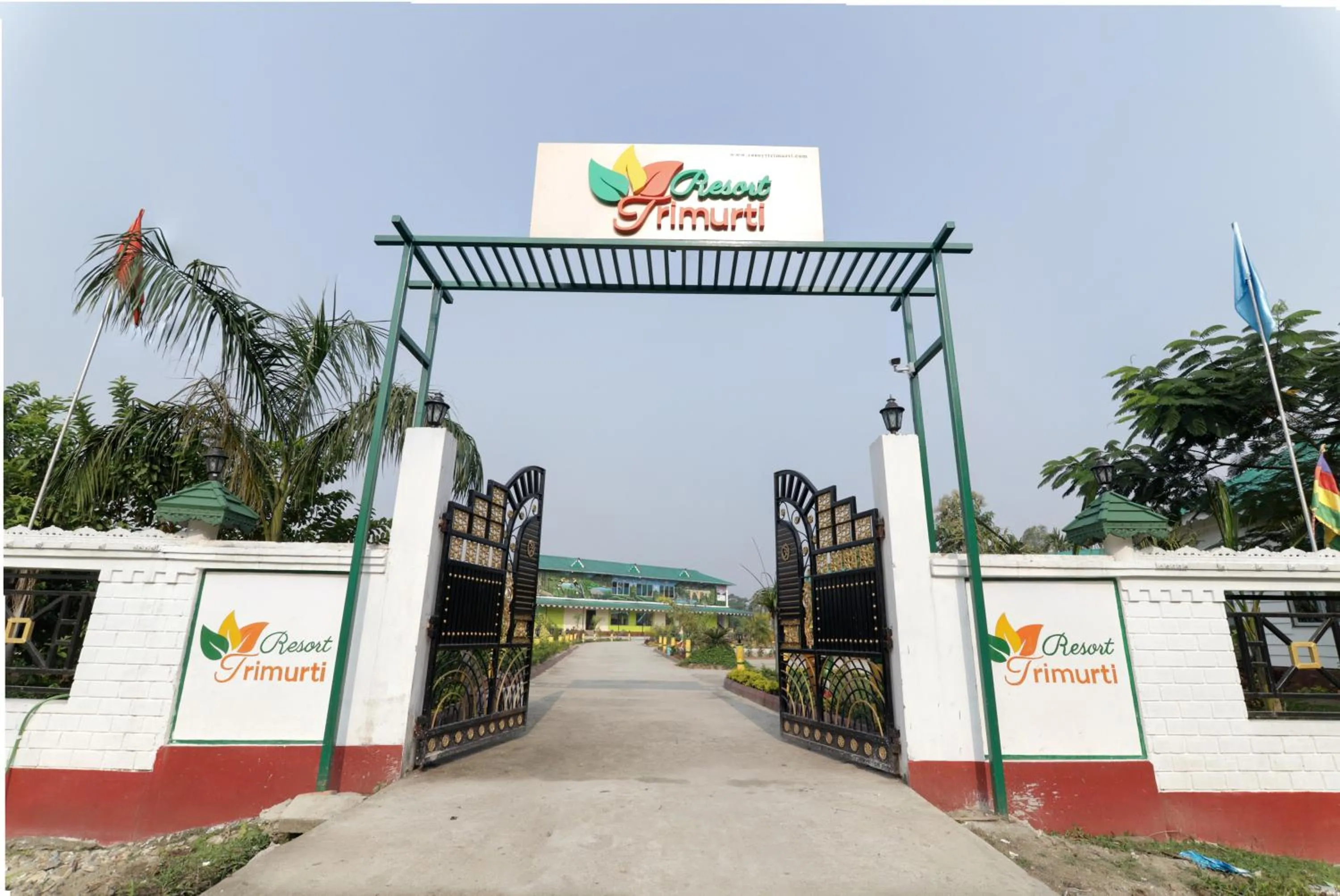Property building in Resort Trimurti