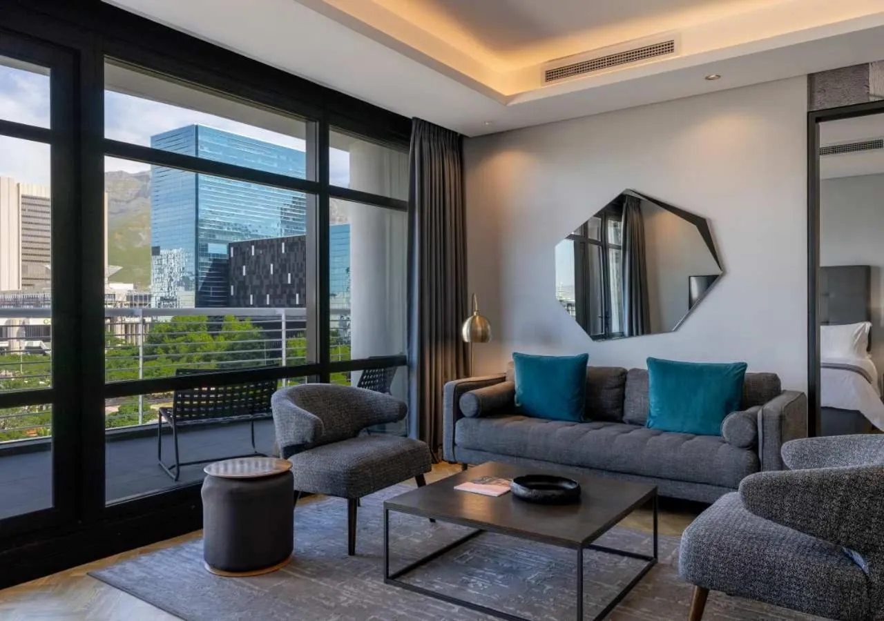 Seating area in The Onyx Apartment Hotel by NEWMARK
