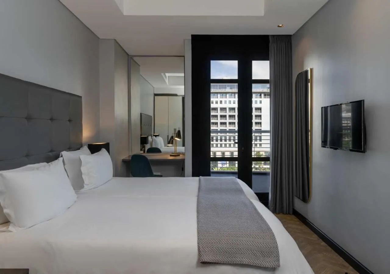Bed in The Onyx Apartment Hotel by NEWMARK