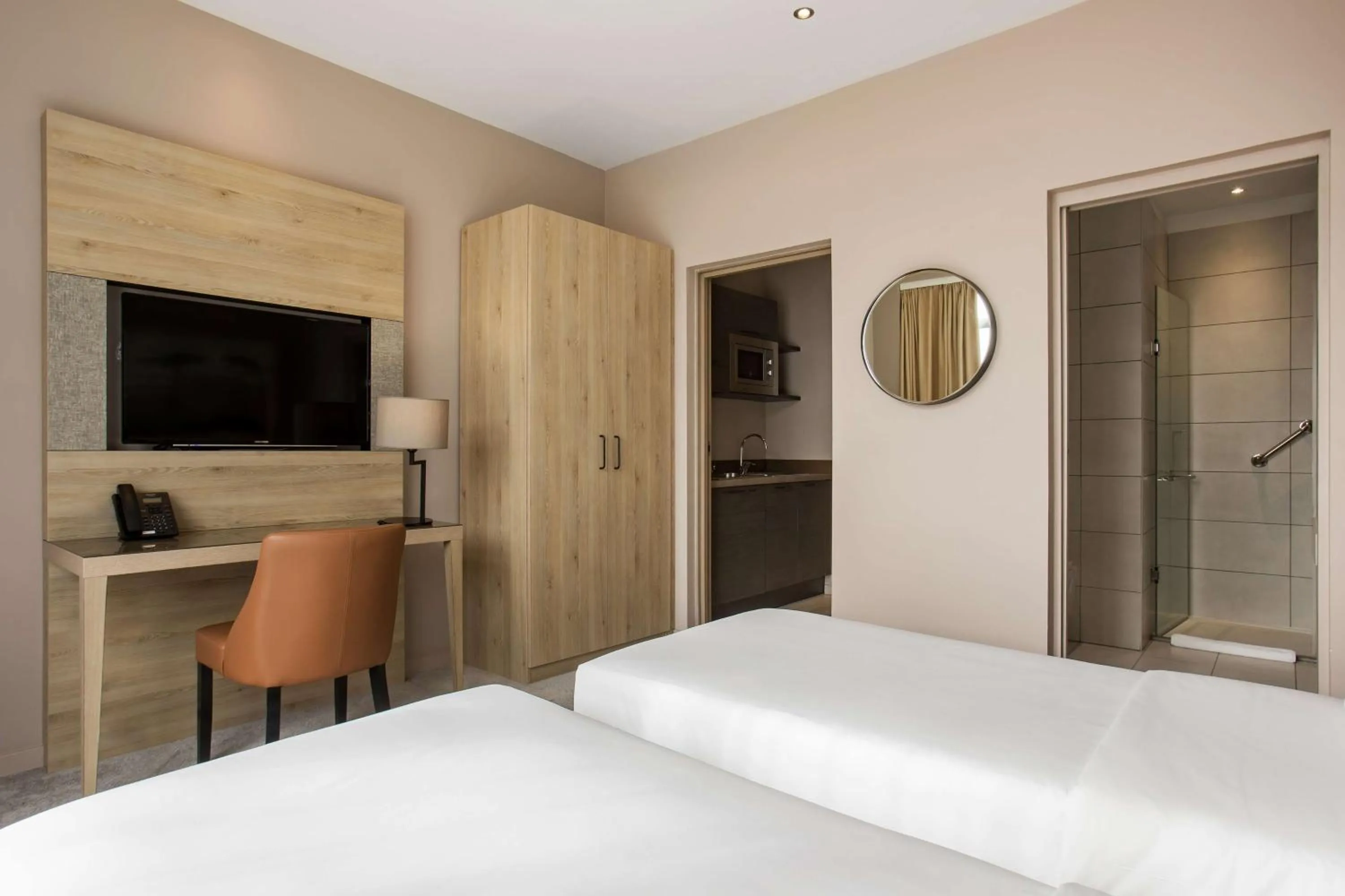 Photo of the whole room, Bed in Radisson Serviced Apartments Antananarivo City Centre