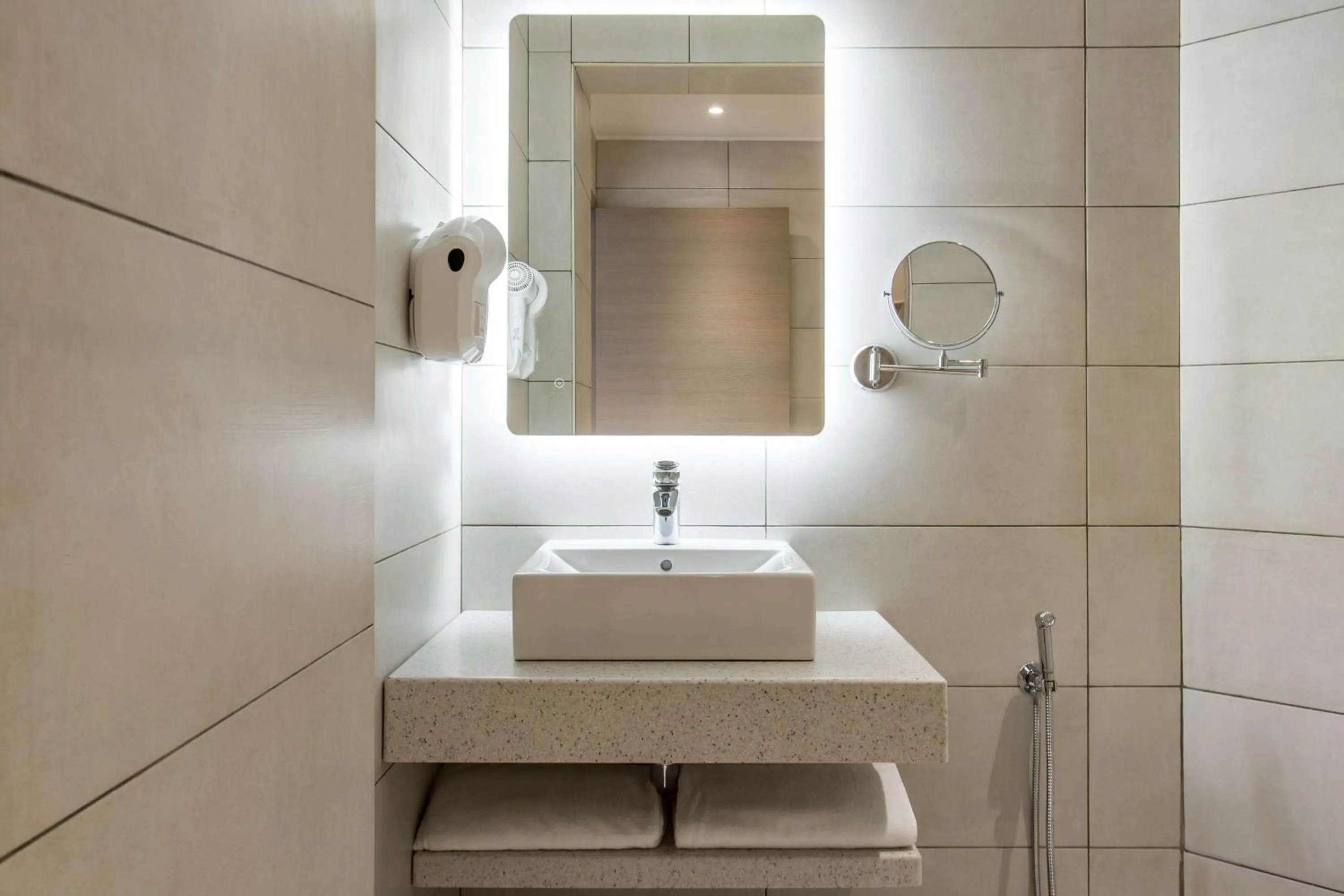 Bathroom in Radisson Serviced Apartments Antananarivo City Centre