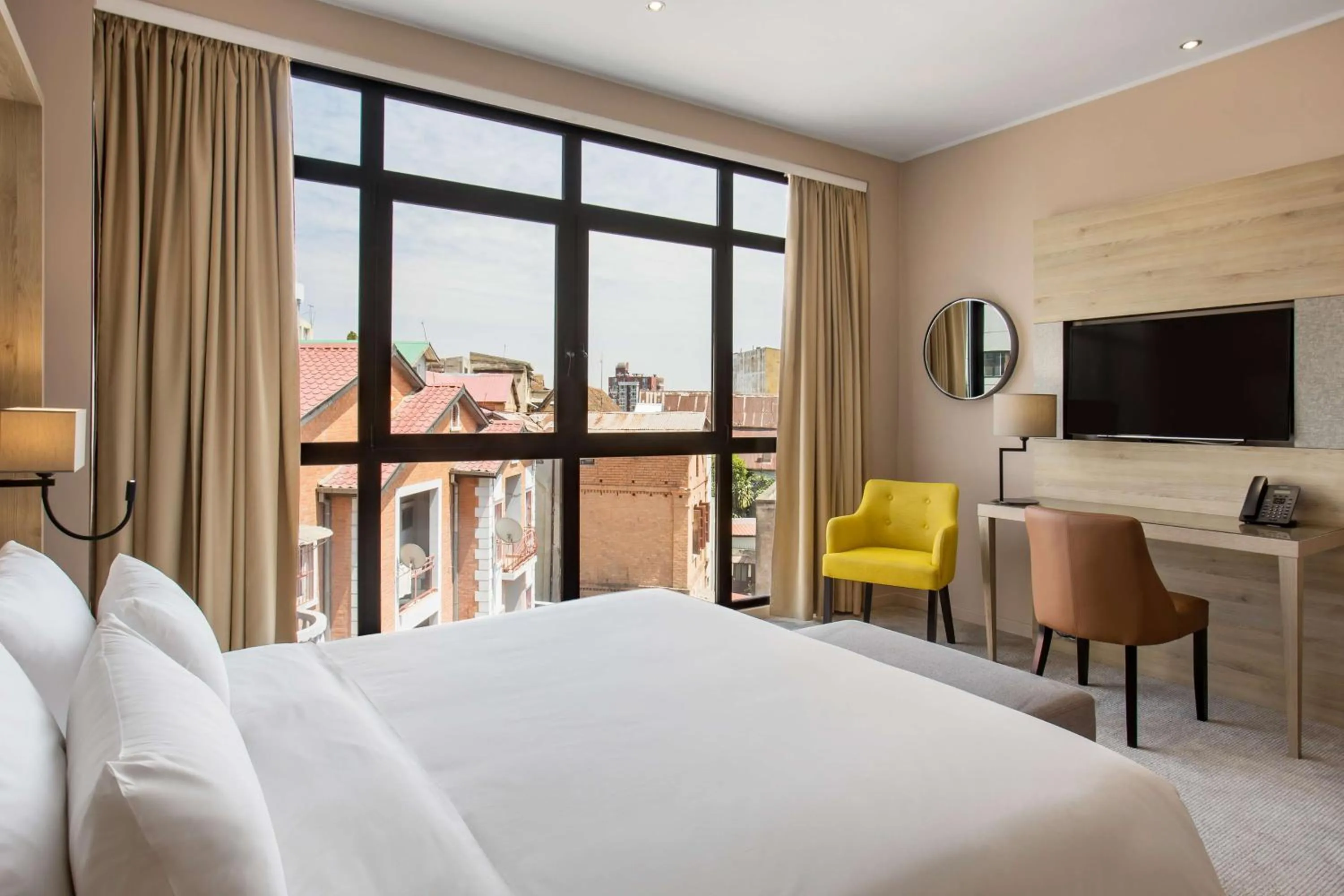 Photo of the whole room, Bed in Radisson Serviced Apartments Antananarivo City Centre