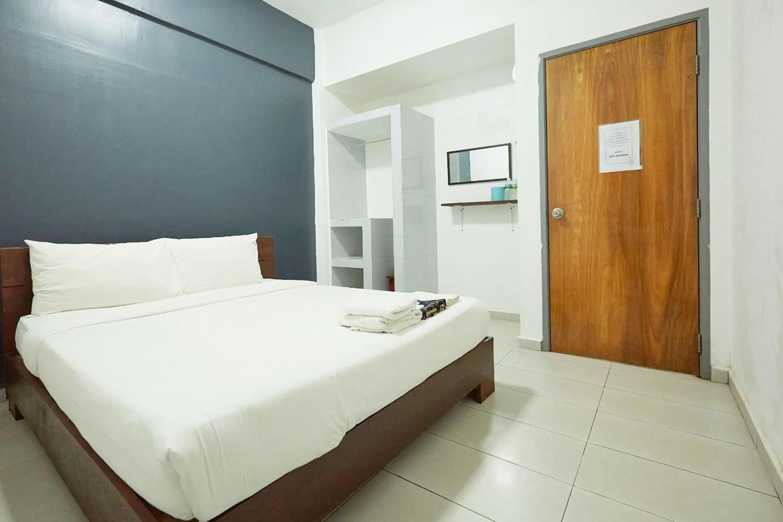 Photo of the whole room in Mawar Villa, Batu Hitam