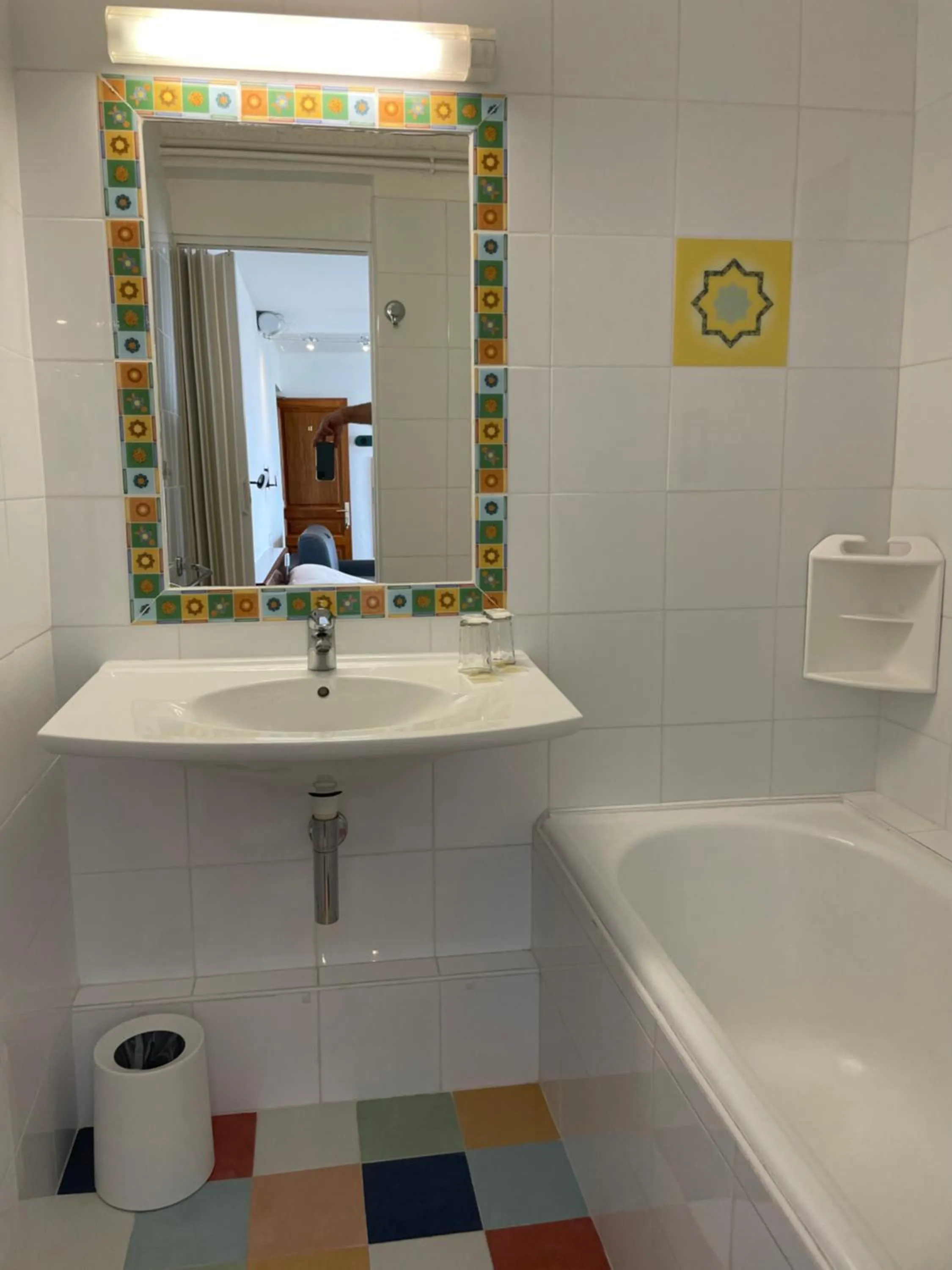 Bathroom in Hôtel Le Mirage