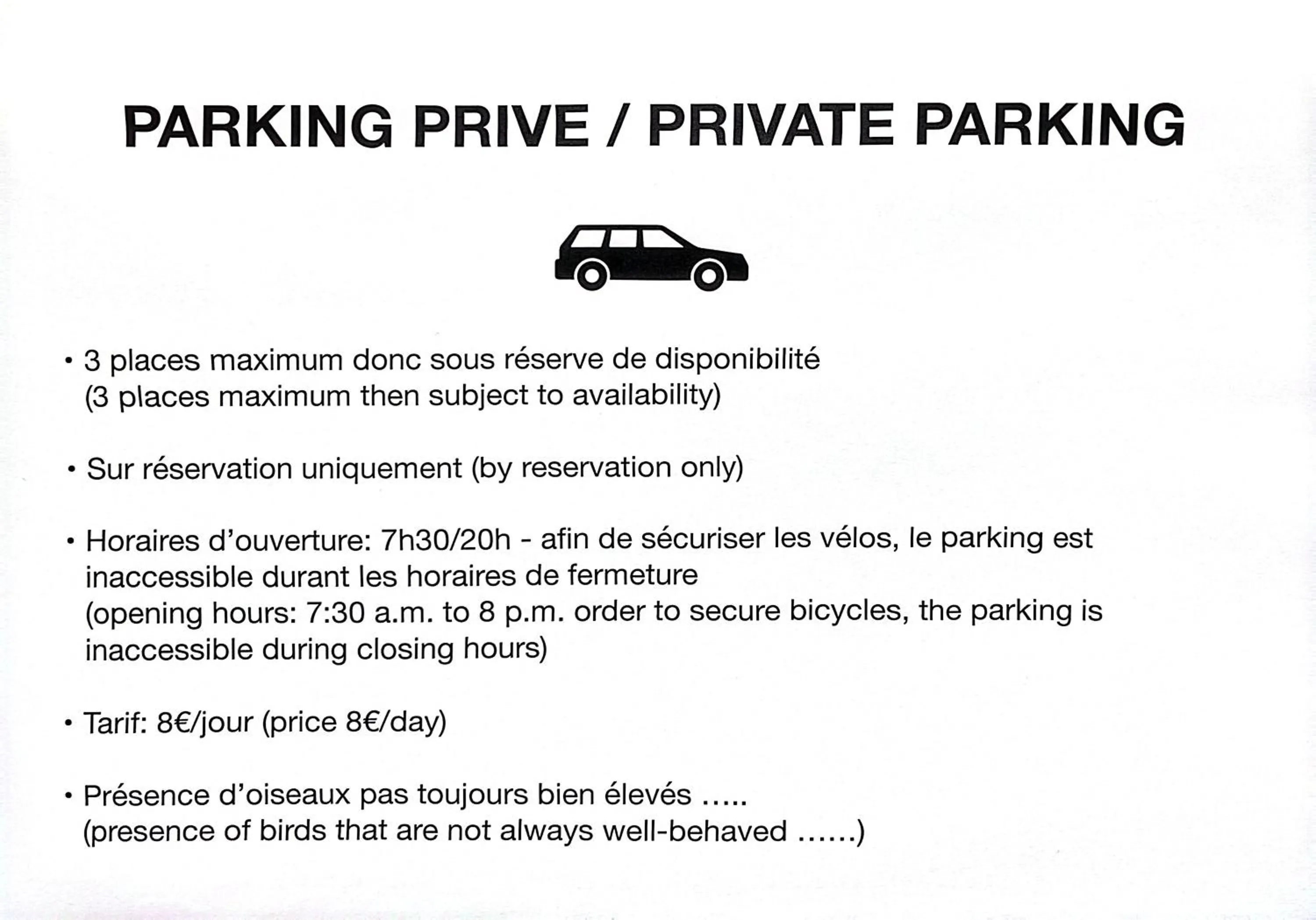 Parking in Hôtel Le Mirage