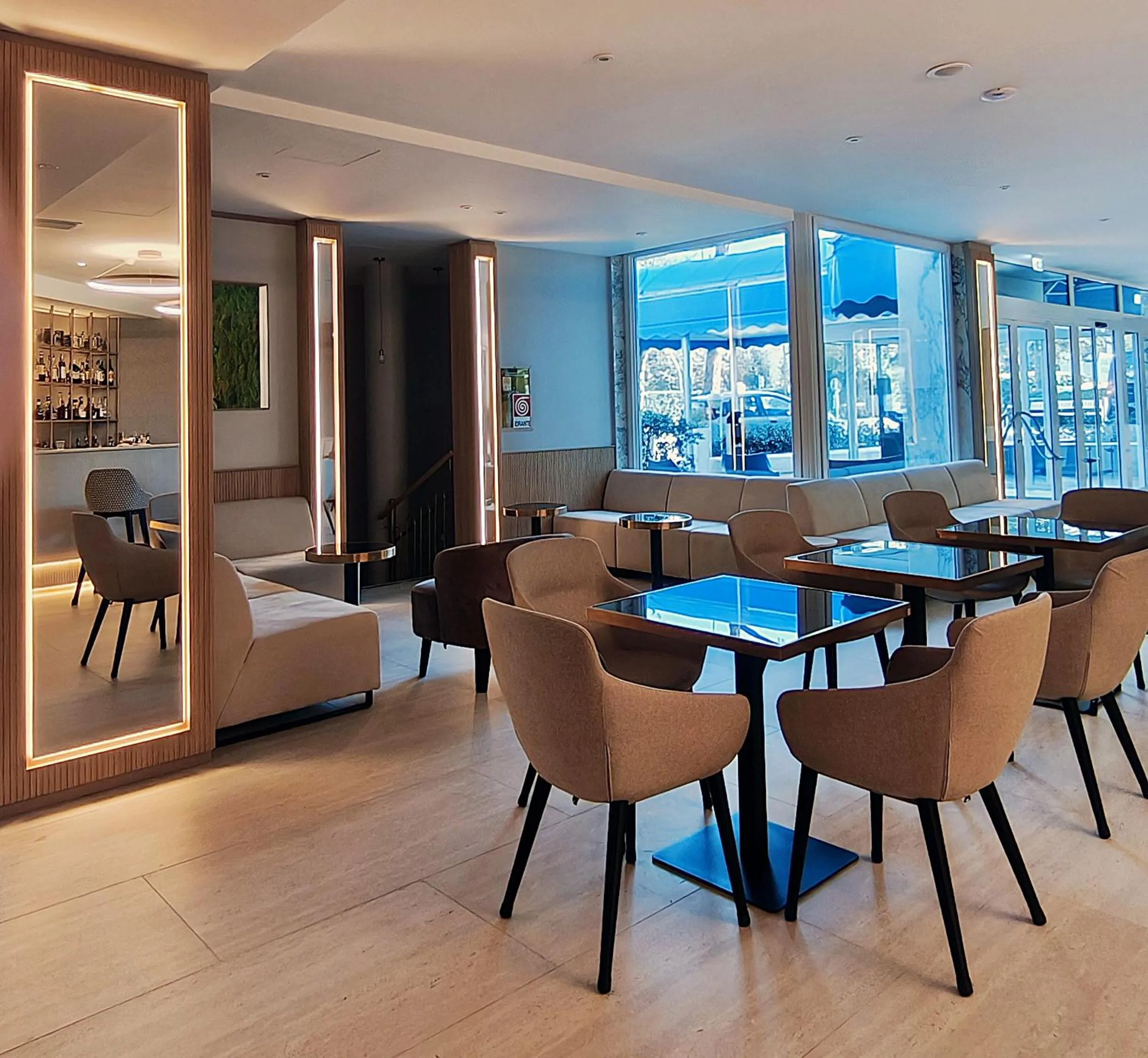 Seating area in Vittoria Parc Hotel