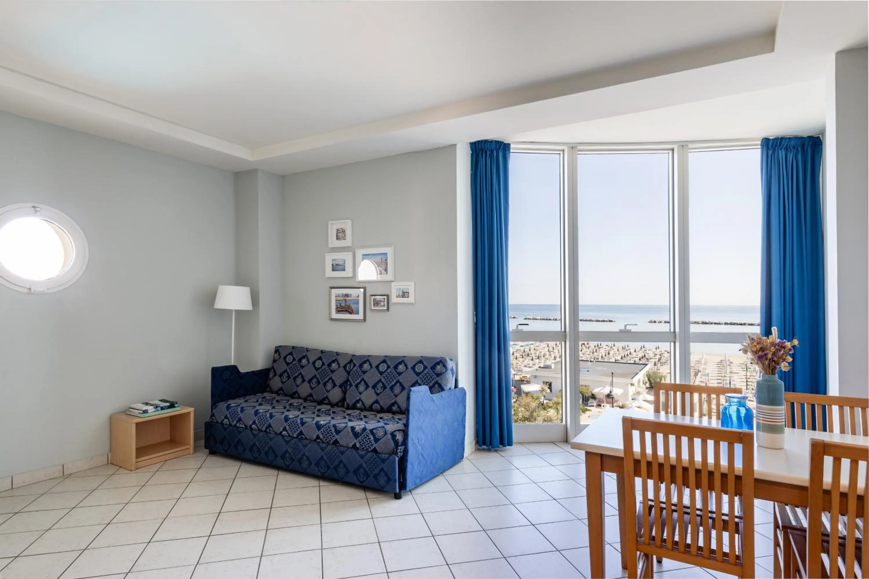 Bedroom in Hotel Valverde & Residenza