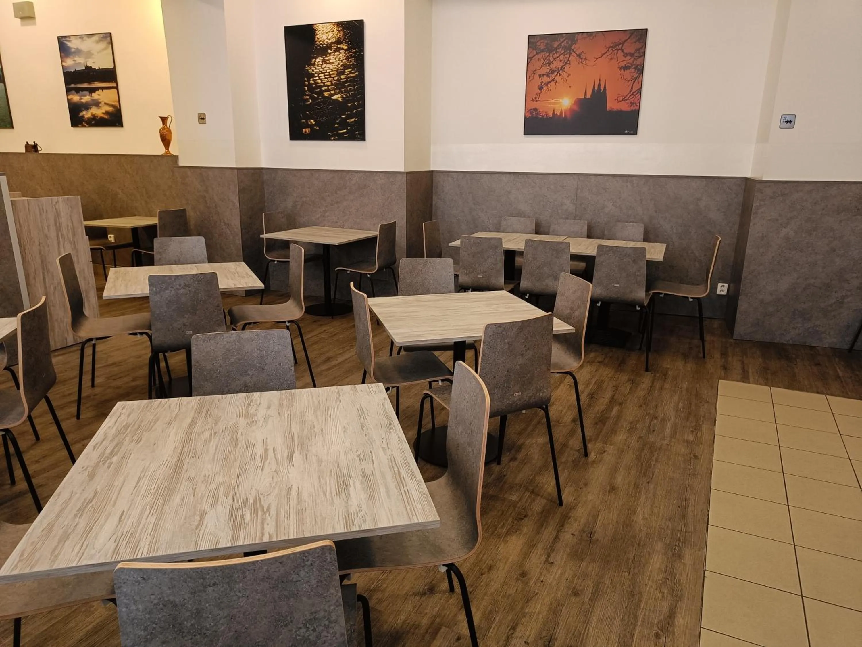 Restaurant/places to eat in Hotel Zlatá Váha