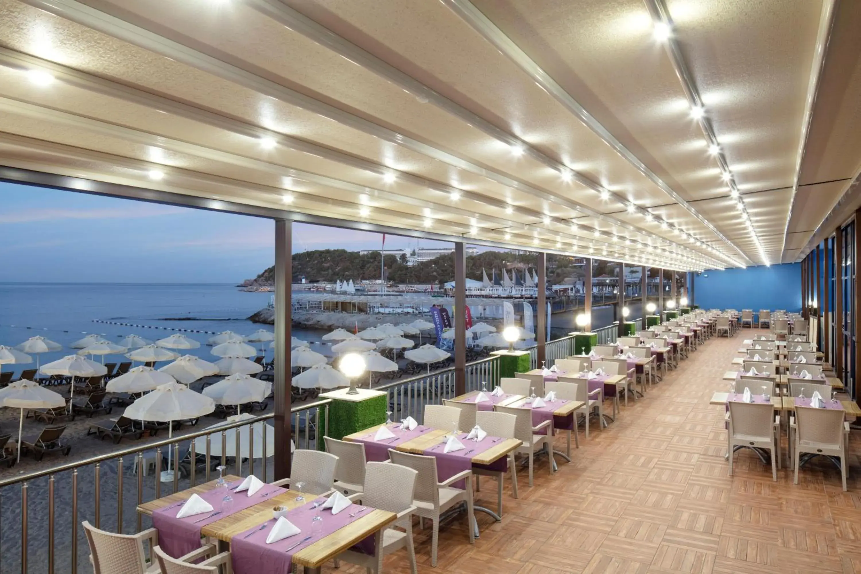 Balcony/Terrace, Restaurant/Places to Eat in Granada Luxury Okurcalar