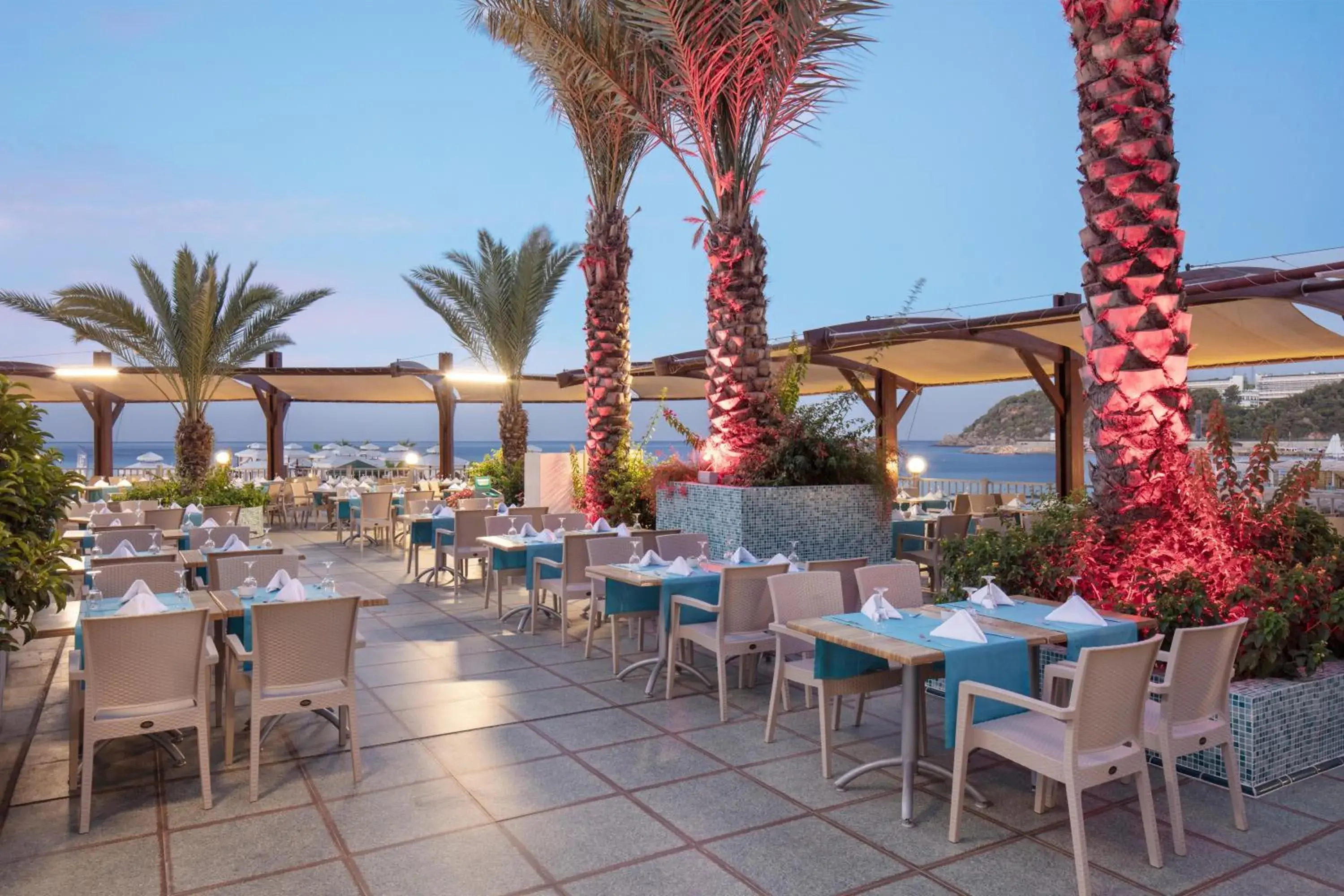 Balcony/Terrace, Restaurant/Places to Eat in Granada Luxury Okurcalar