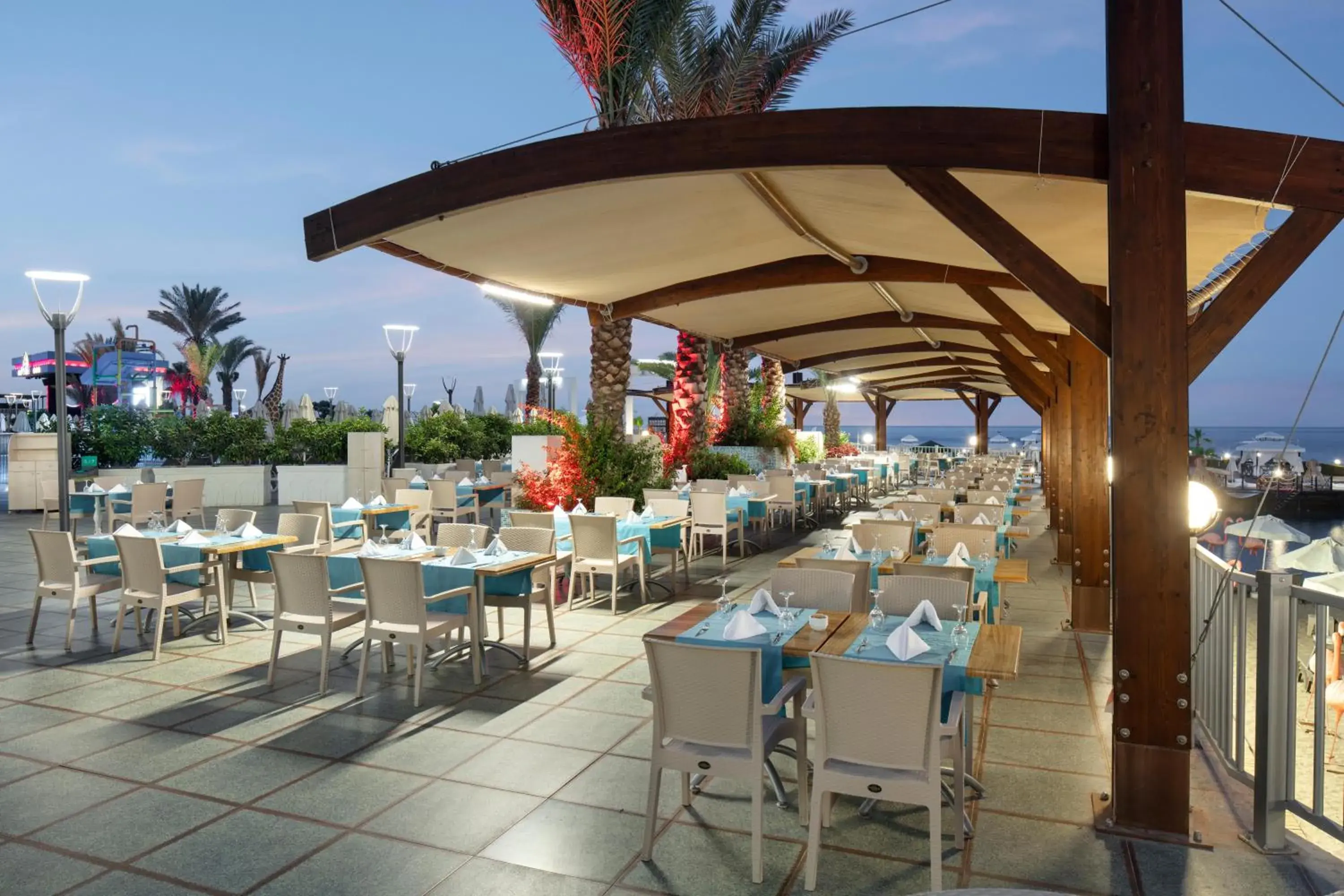 Balcony/Terrace, Restaurant/Places to Eat in Granada Luxury Okurcalar