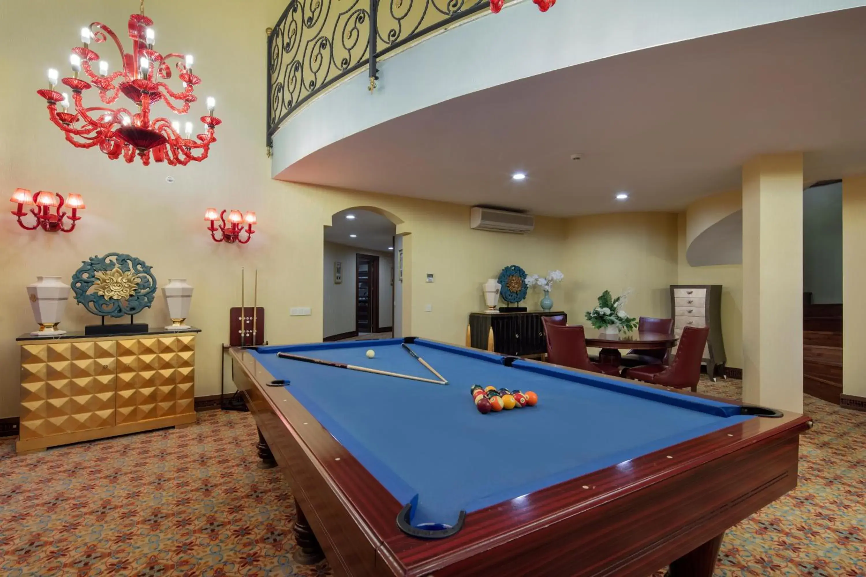 Activities, Billiards in Granada Luxury Okurcalar