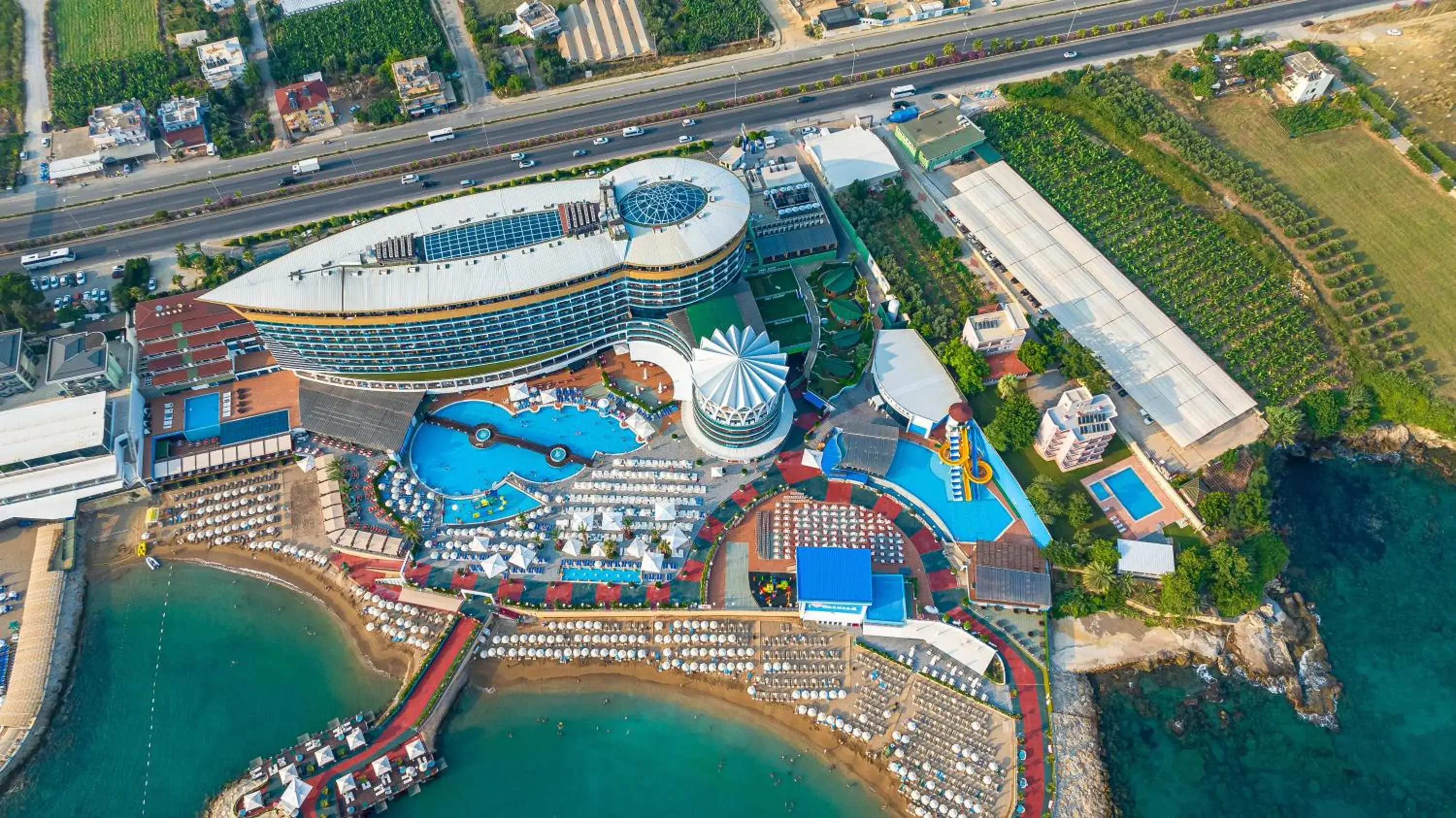 Swimming pool, Bird's-eye View in Granada Luxury Okurcalar