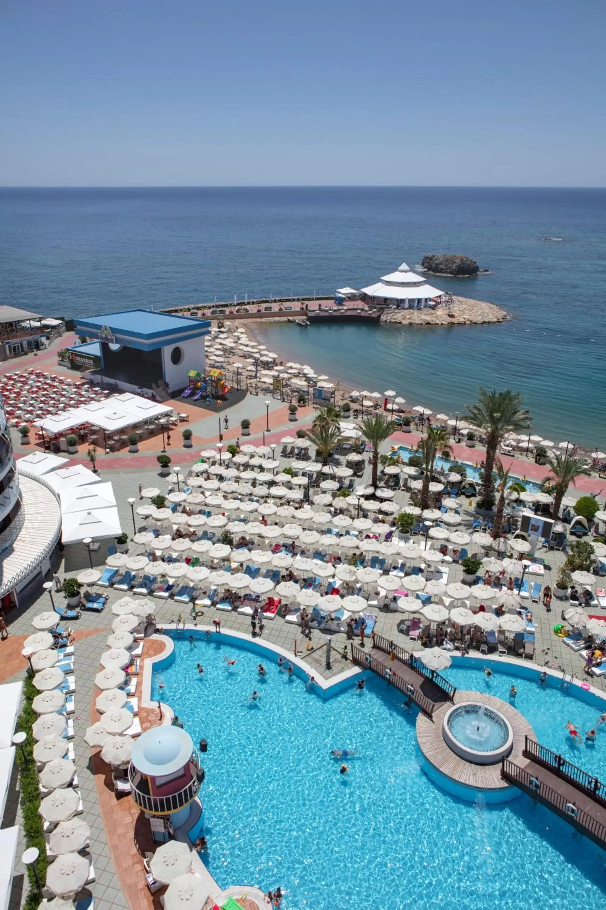 Swimming pool, Pool View in Granada Luxury Okurcalar