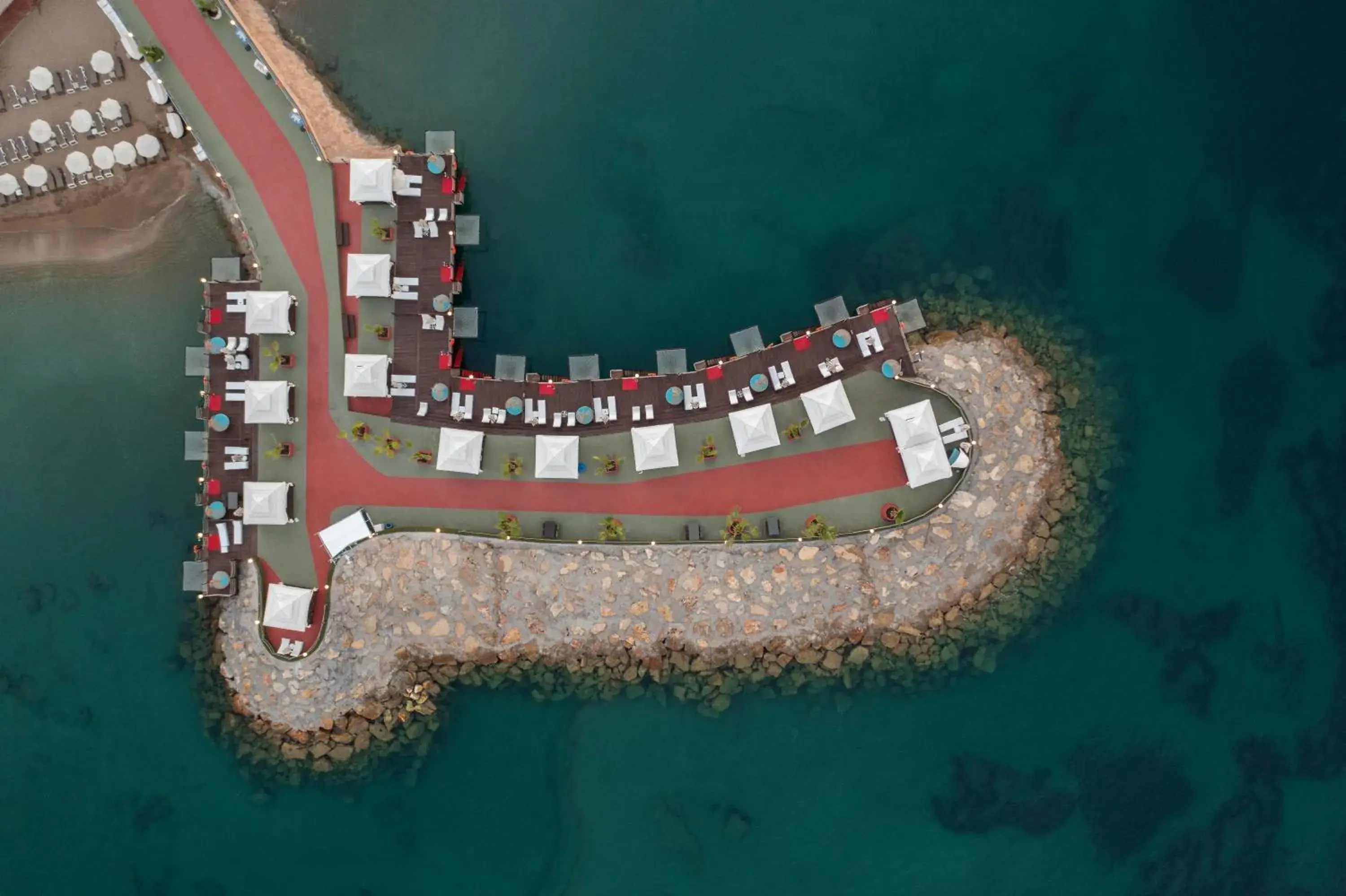 Beach, Bird's-eye View in Granada Luxury Okurcalar