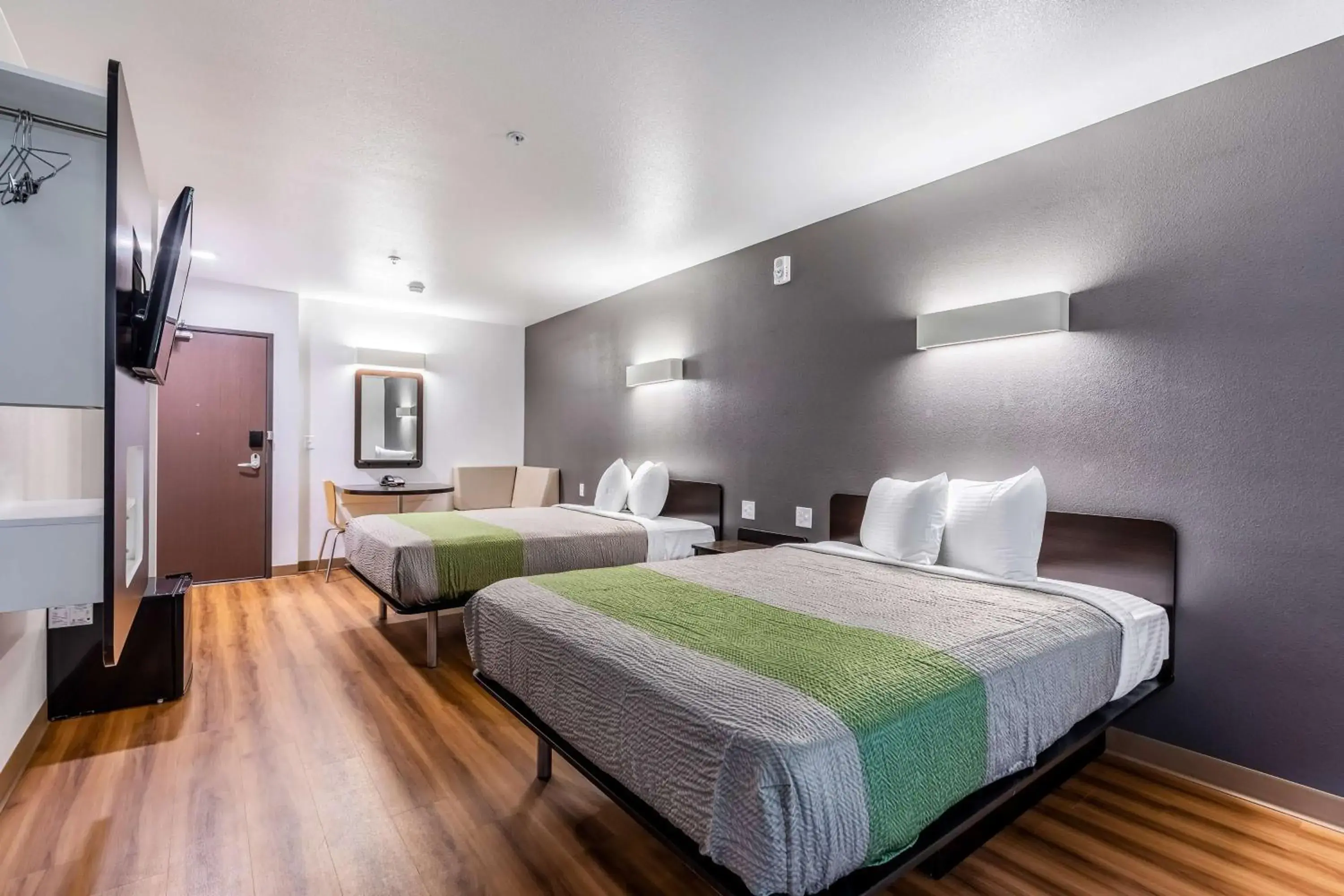 Deluxe Queen Room with Two Queen Beds - Non-Smoking in Motel 6-Las Vegas, NV - Motor Speedway Deluxe Queen Room with Two Queen Beds - Non-Smoking in Motel 6-Las Vegas, NV - Motor Speedway