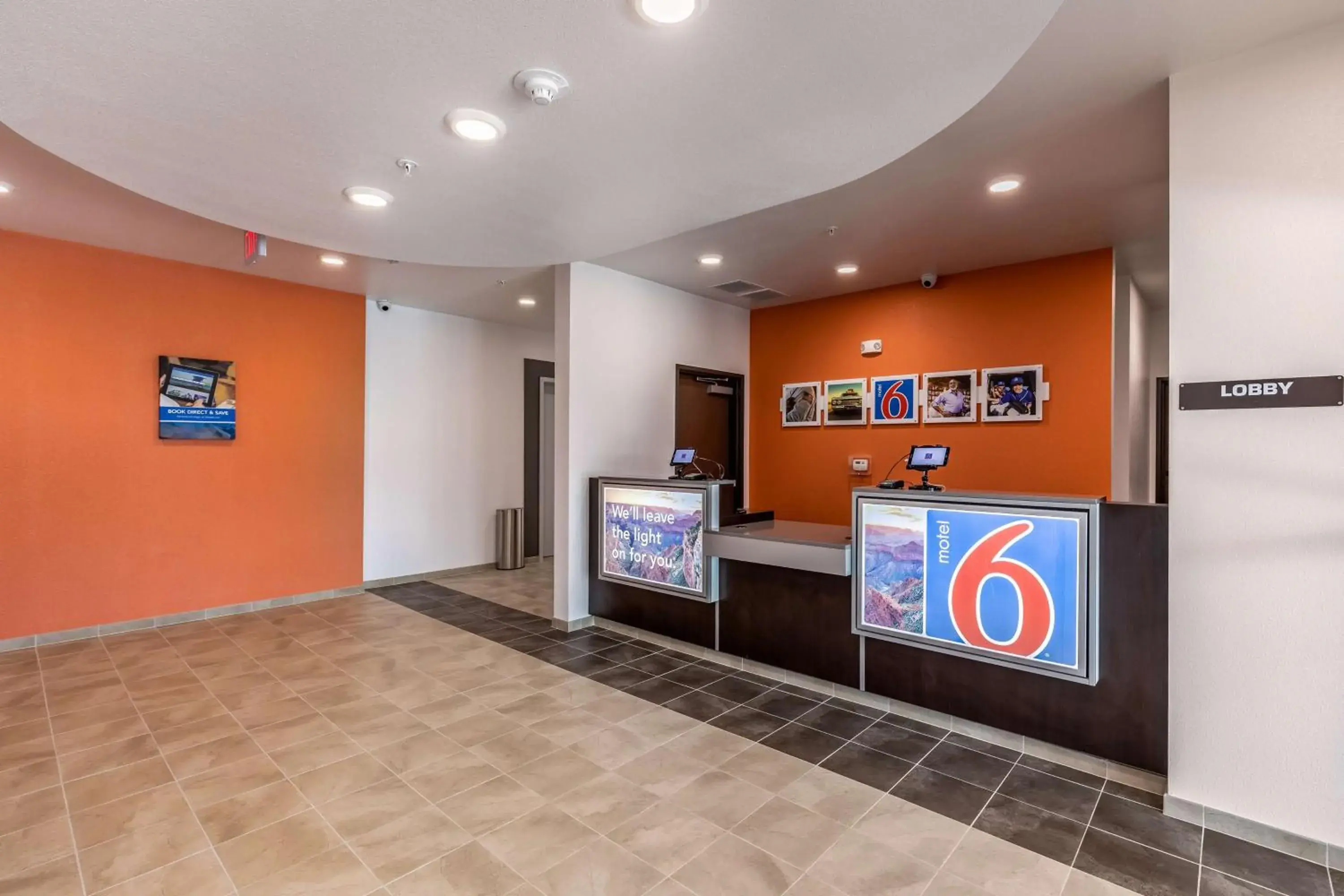 Lobby or reception in Motel 6-Las Vegas, NV - Motor Speedway Lobby or reception in Motel 6-Las Vegas, NV - Motor Speedway