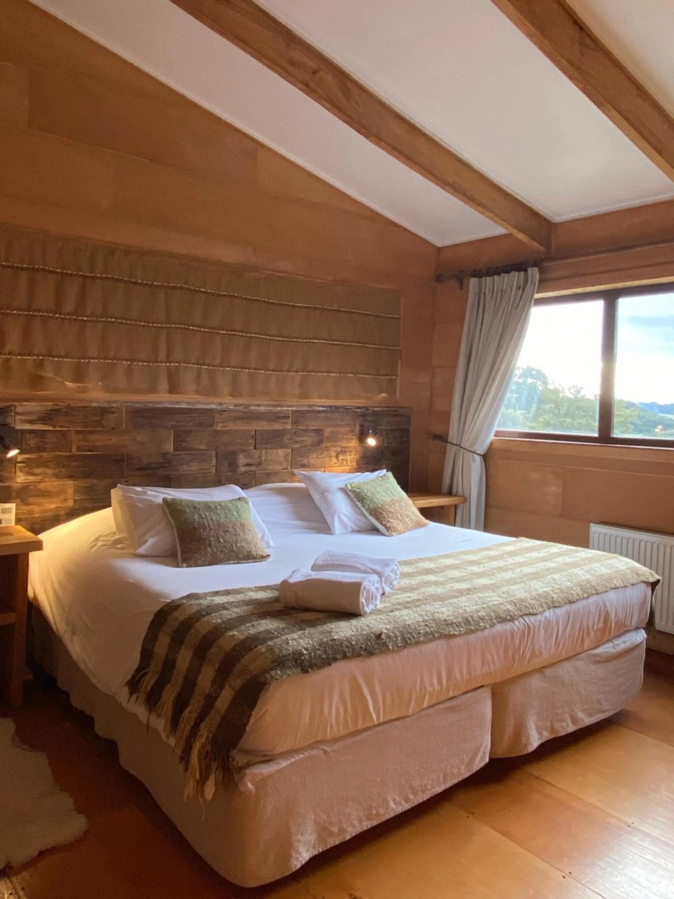 Bedroom, Bed in Hotel Parque Quilquico