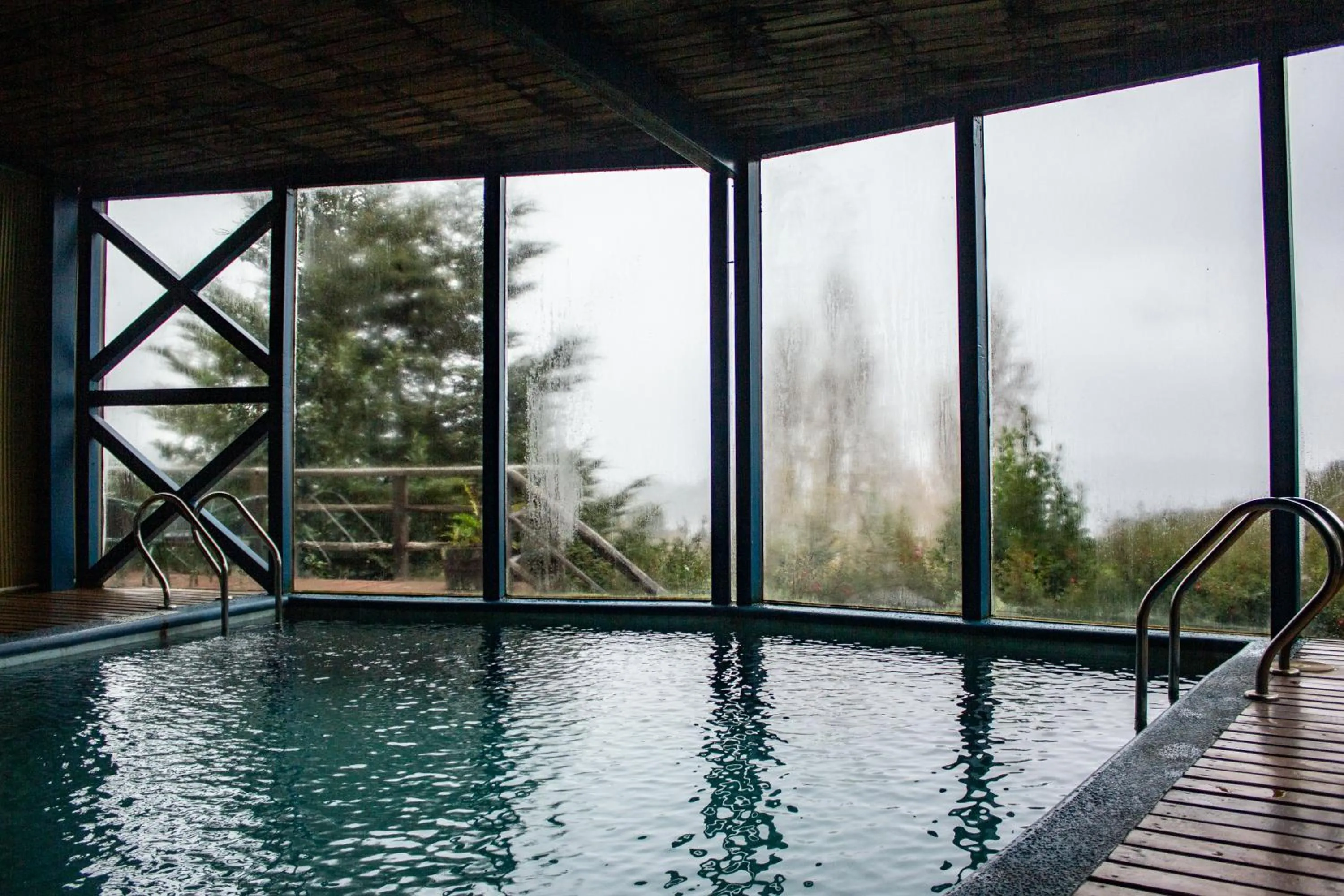 Swimming pool in Hotel Parque Quilquico